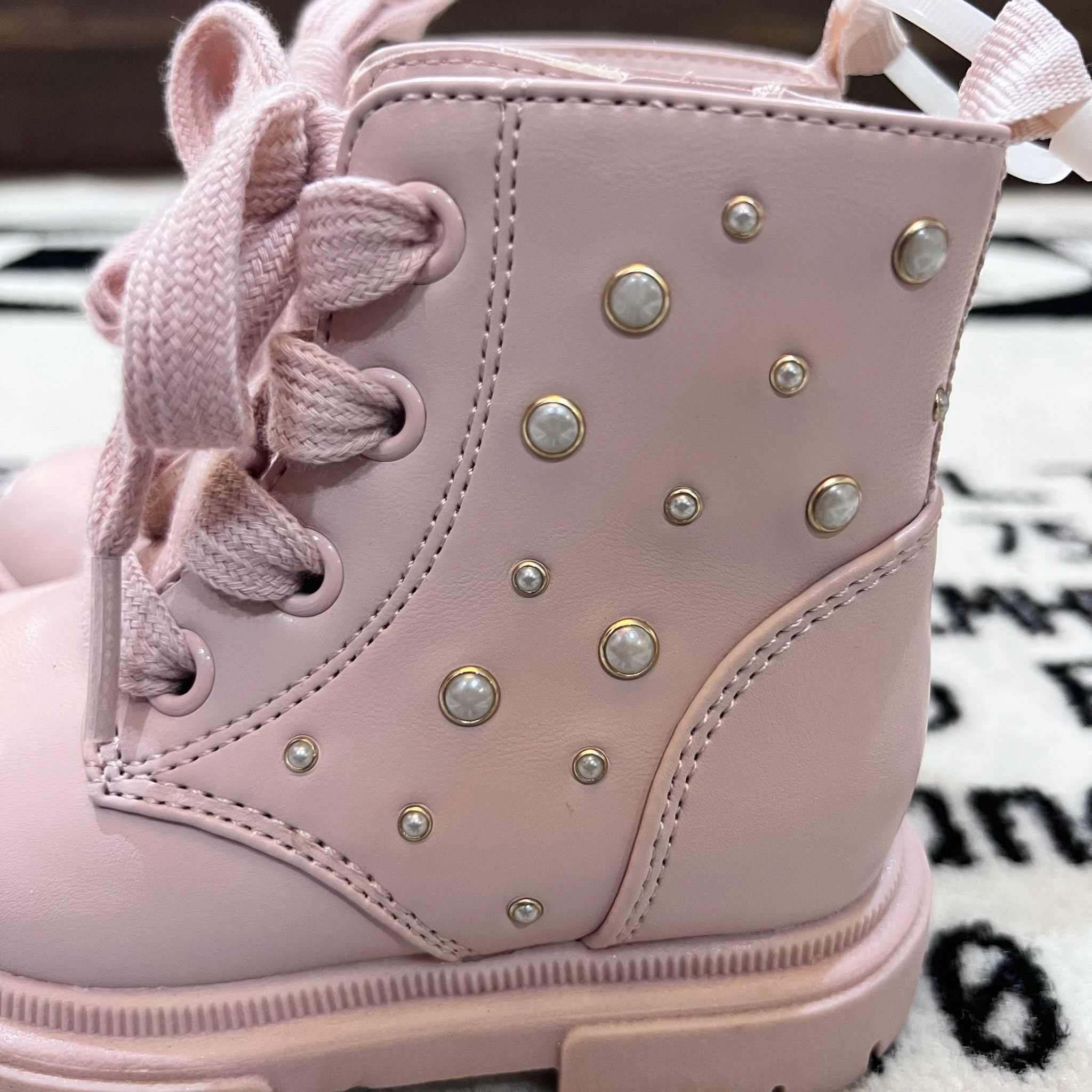 Other Cat & Jack Studded Pearl Amaya Lace Up Combat Winter Boots Size US 6 / IT 36 - 4 Thumbnail