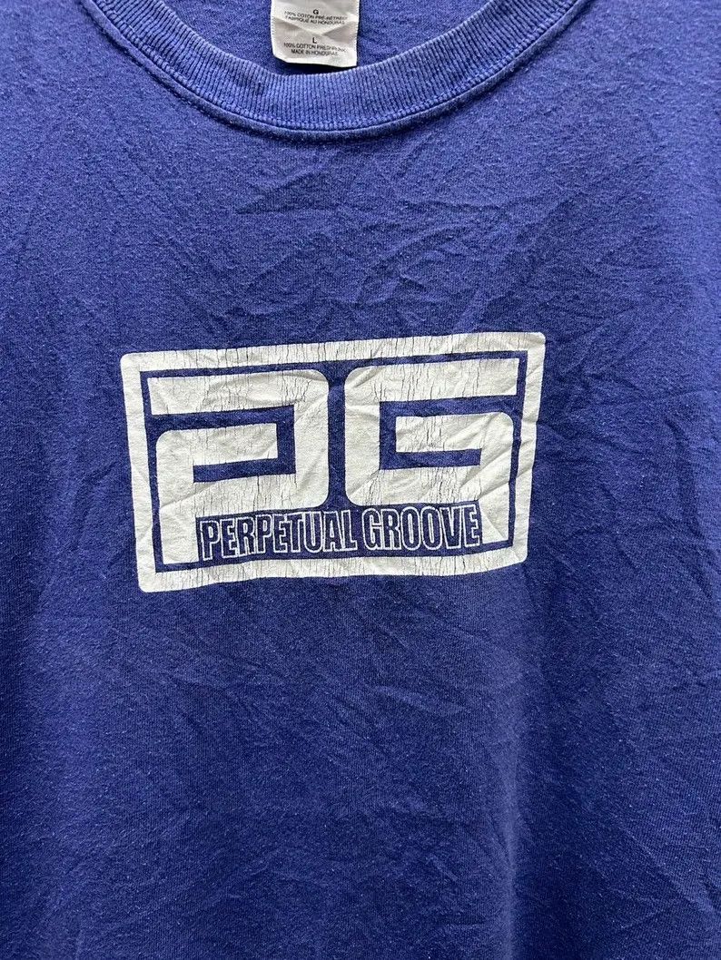Vintage Vintage 2000s Perpetual Groove Band tshirt size L Size US L / EU 52-54 / 3 - 3 Thumbnail