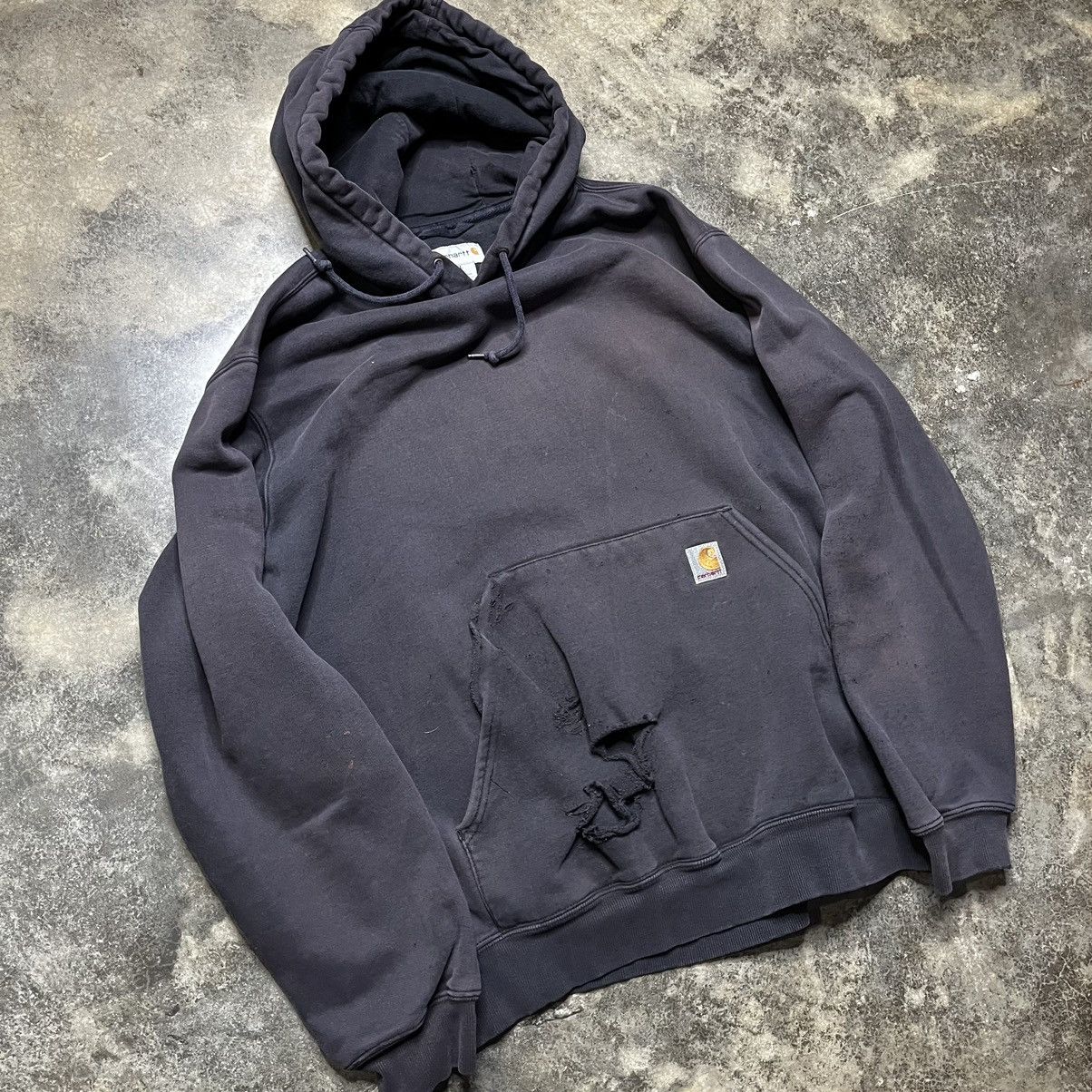 Vintage vintage thrashed carhartt faded black hoodie Size US L / EU 52-54 / 3 - 3 Thumbnail