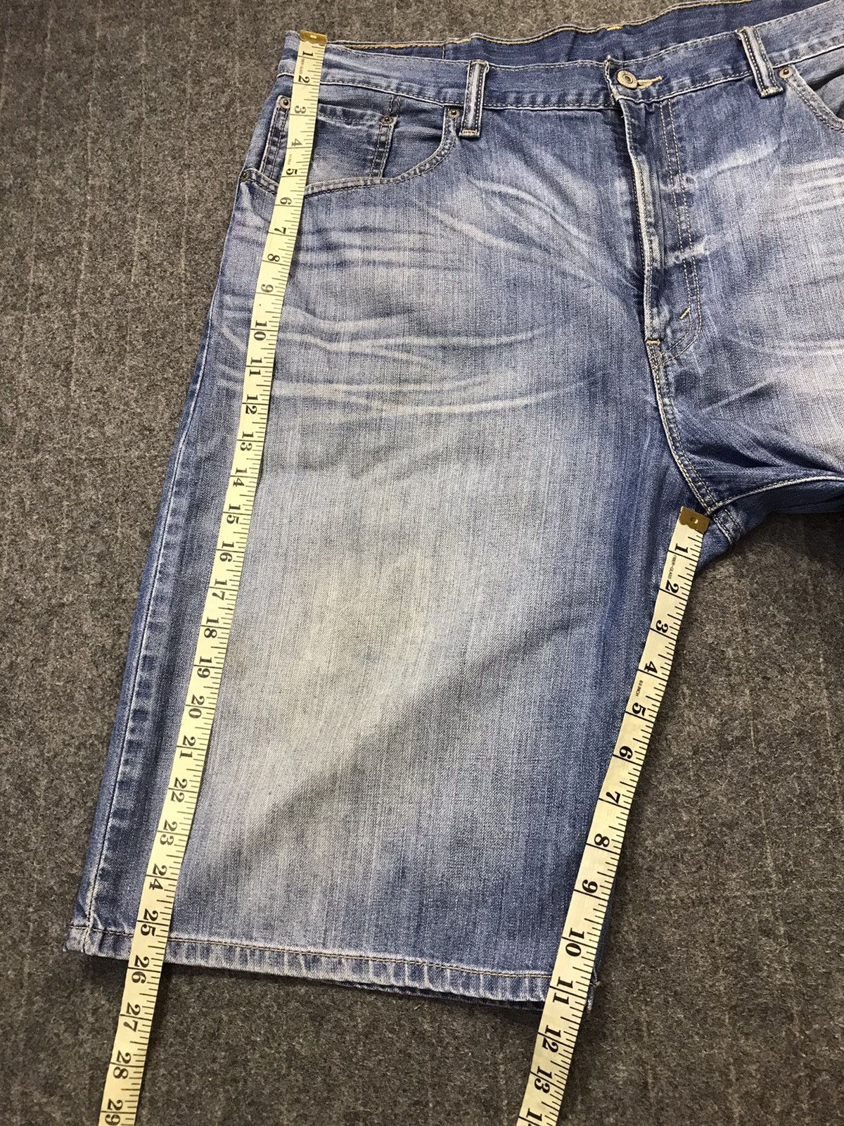 Japanese Brand × Levi's Vintage Levi’s 569 Workwear Short Pants Zipper Style Size US 38 / EU 54 - 19 Thumbnail