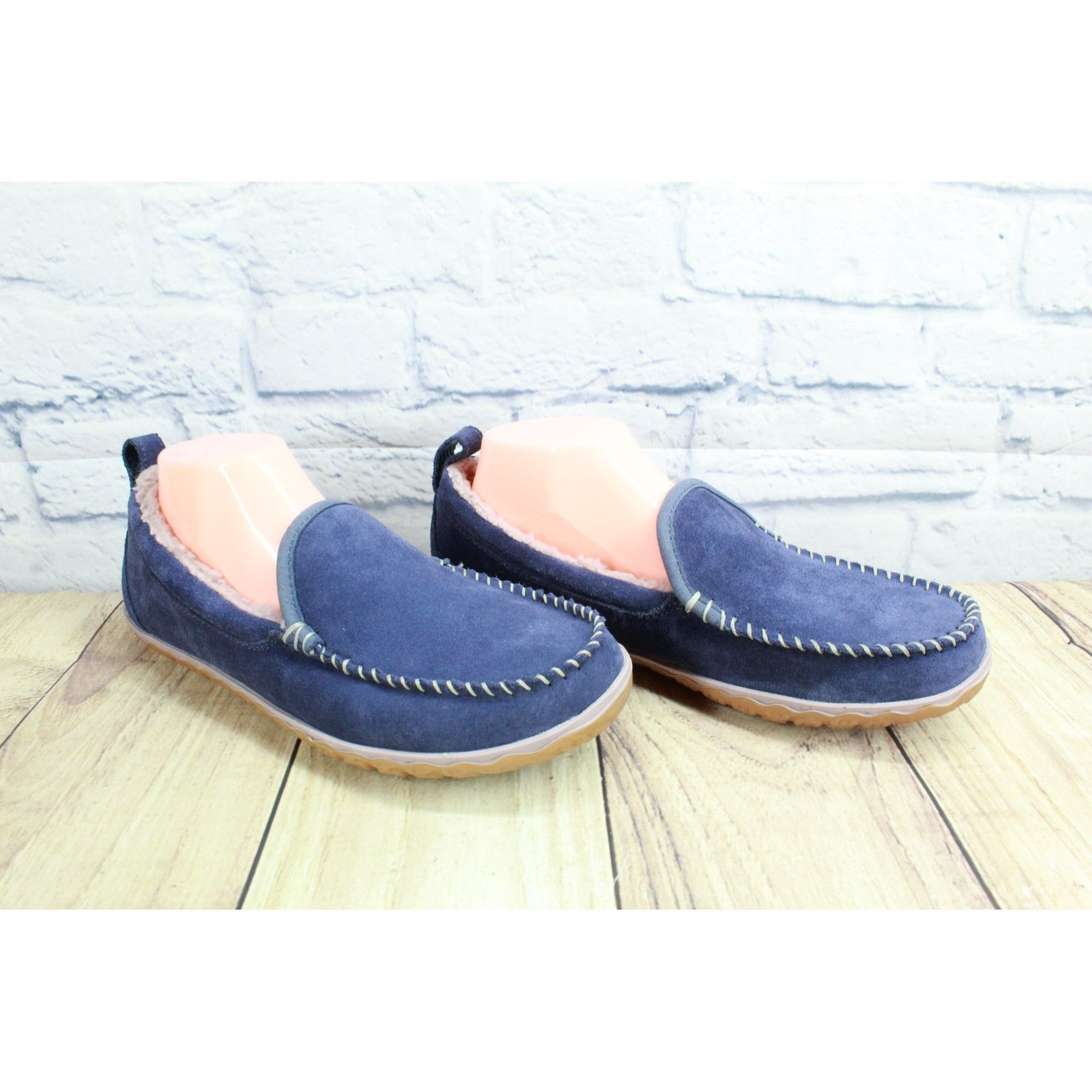 L.L. Bean LL Bean Women's Fleece Mountain Moccasin Slippers Size US 10 / IT 40 - 3 Thumbnail