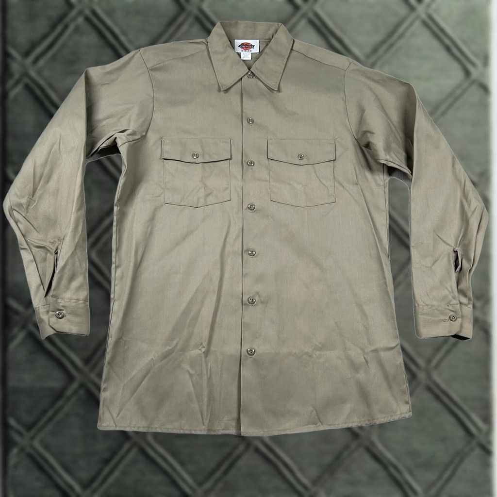 Dickies VINTAGE Dickies Shirt Mens L Work Long Sleeve Button Beige Brown Twill USA 90s Mens Button-Up Top Twill Cotton Polyester Solid Shirt Size US L / EU 52-54 / 3 - 1 Thumbnail