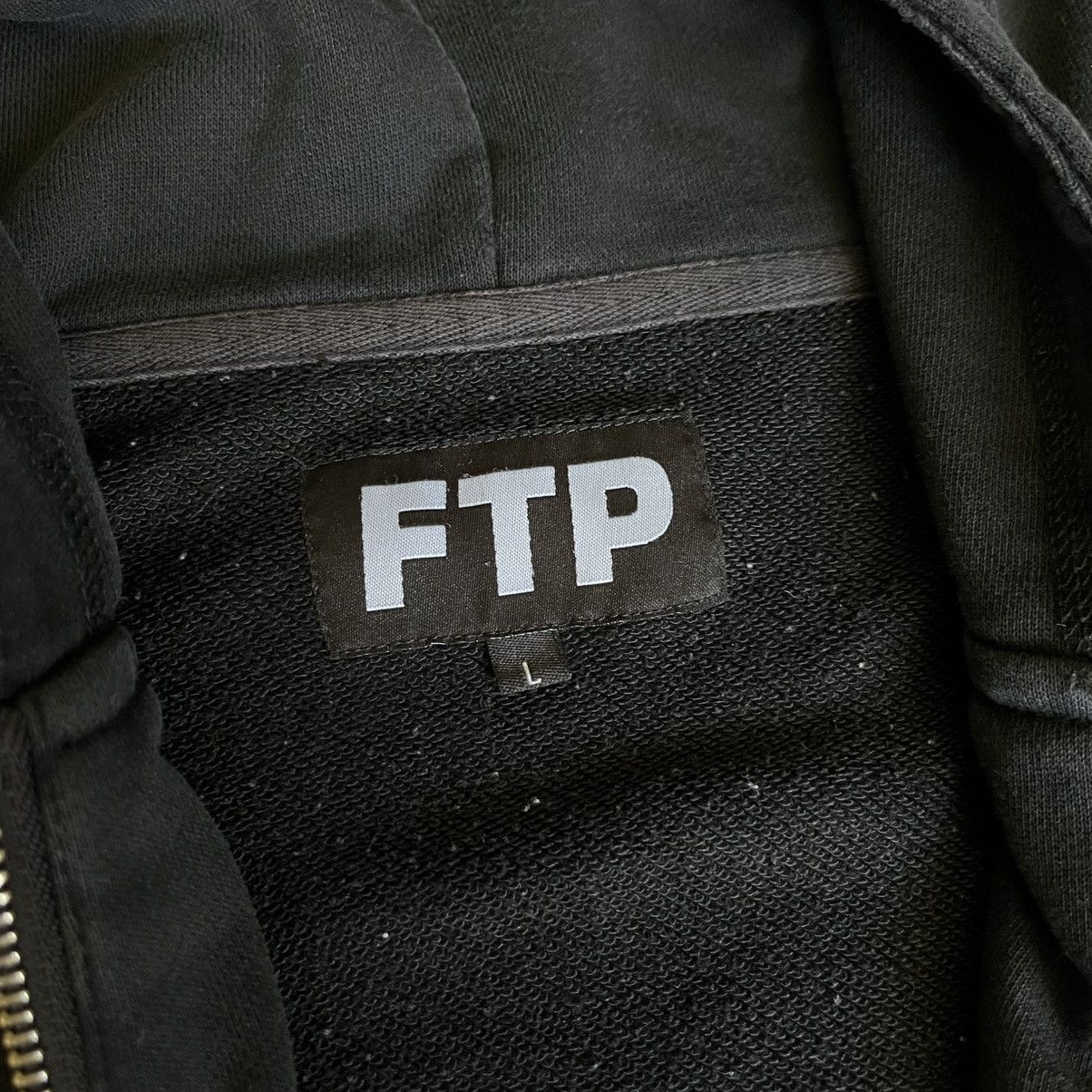 Fuck The Population Fuck The Population FTP PNB Nation Crown Zip Up Hoodie RARE Size US L / EU 52-54 / 3 - 8 Thumbnail