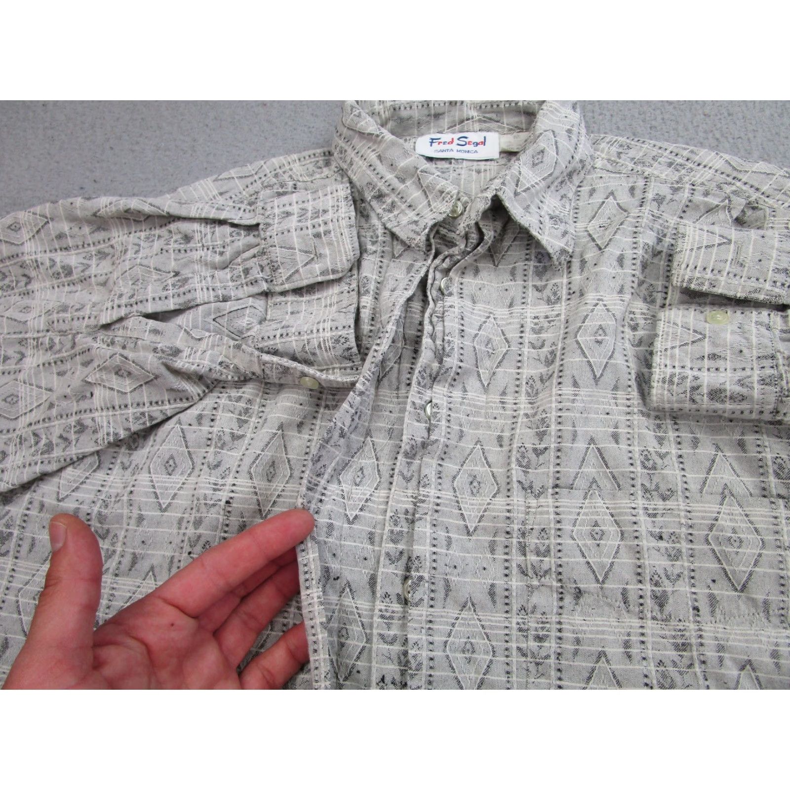 Fred Segal VINTAGE Fred Segal Shirt Mens Medium Gray Geometric Button-Up Long Sleeve Casual 90s Size US M / EU 48-50 / 2 - 4 Thumbnail