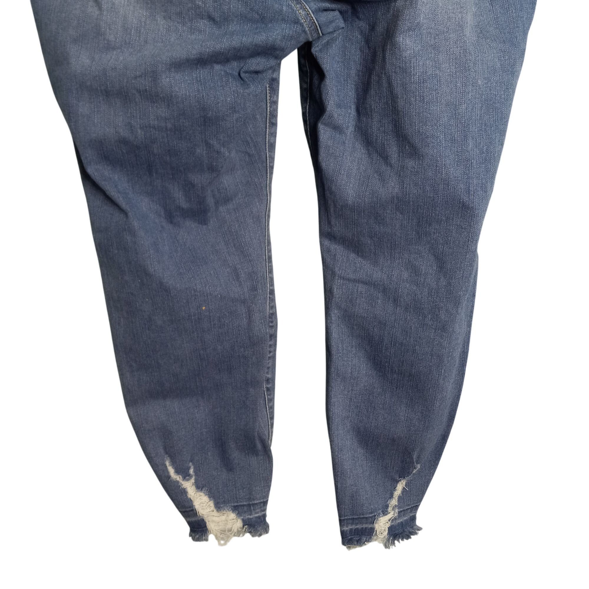 Torrid Torrid Size 20S Jeans Bombshell Skinny Distressed Hem Button Size 42" / US 20 - 10 Thumbnail