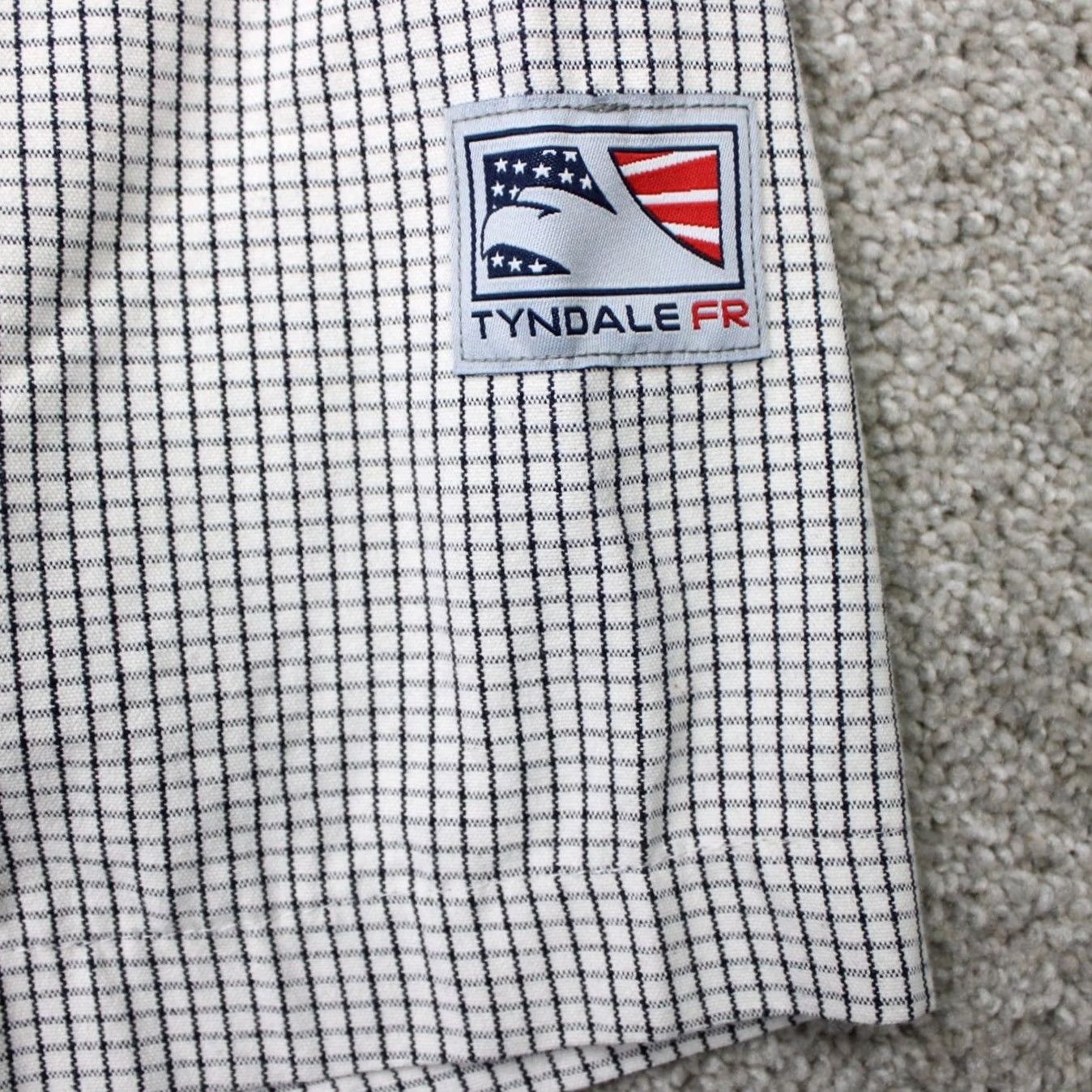 Vintage Tyndale FR Shirt Mens Large Black/White Tattersall Work Flame Resistant S/S Size US L / EU 52-54 / 3 - 7 Thumbnail