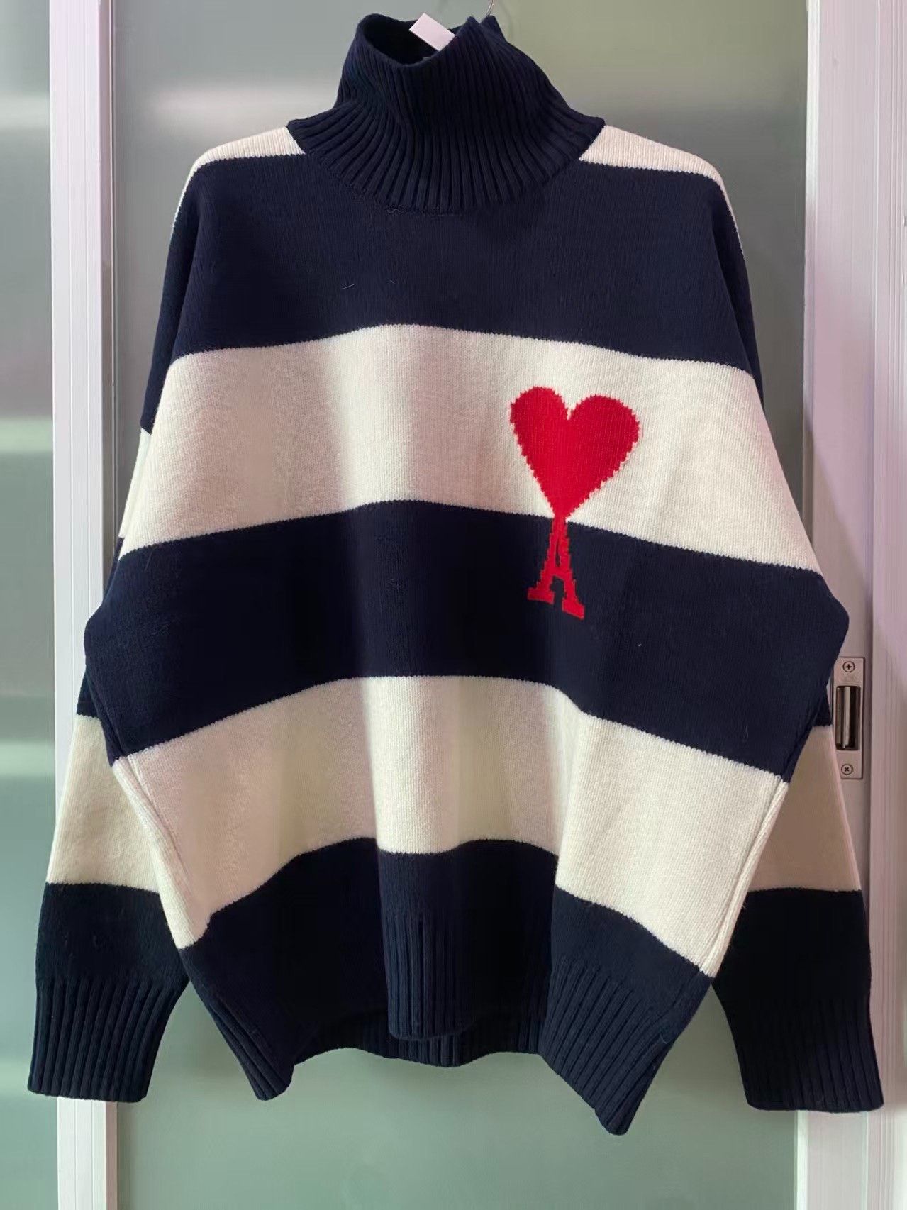 AMI Ami Paris Heart Logo Wool Sweater Size US L / EU 52-54 / 3 - 1 Thumbnail
