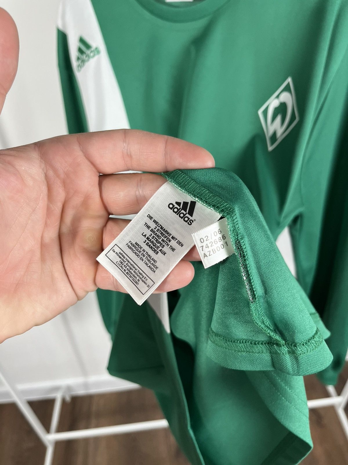 Adidas Adidas Werder Bremen Jersey Long Sleeve Shirt Size L Size US L / EU 52-54 / 3 - 7 Thumbnail