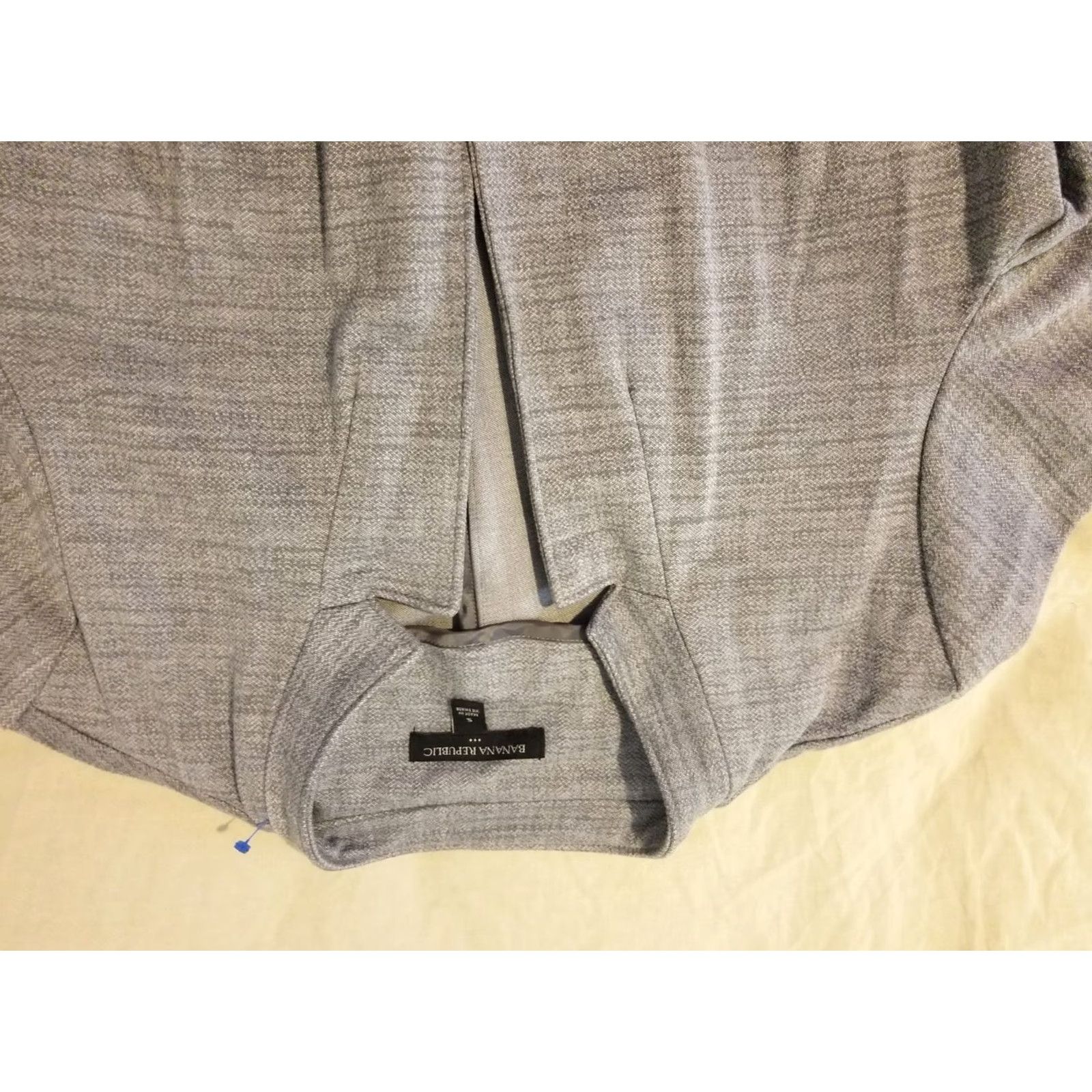 Banana Republic Womens Banana Republic Jacket Blazer S Small Gray Regular Button Lined Polyester Rayon Women’s Modern Classic (Fall Spring Winter) Size S / US 4 / IT 40 - 2 Thumbnail