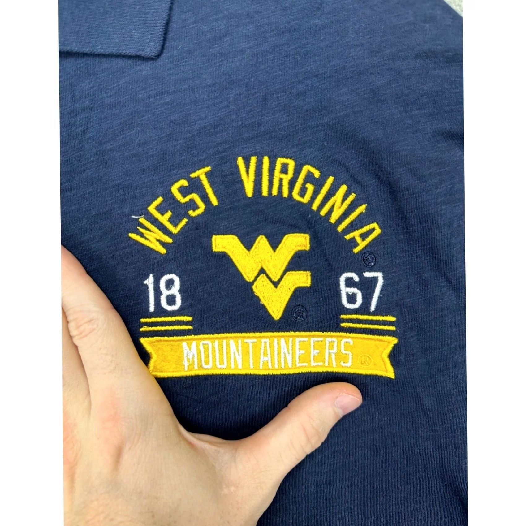 Vintage Colosseum West Virginia Mountaineers Polo Shirt Mens Small Navy Blue Rugby Size US S / EU 44-46 / 1 - 5 Thumbnail