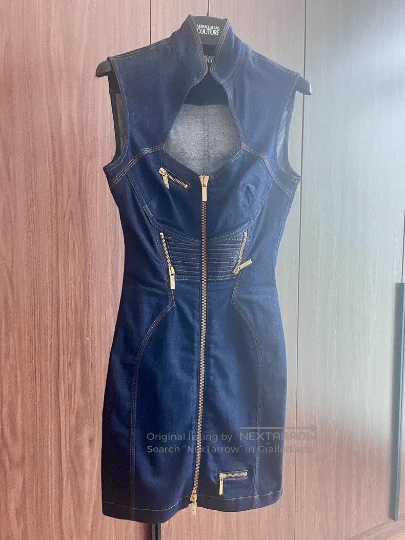 Versace Versace Sexy slim hip-hugging denim skirt Size S / US 4 / IT 40 - 1 Thumbnail