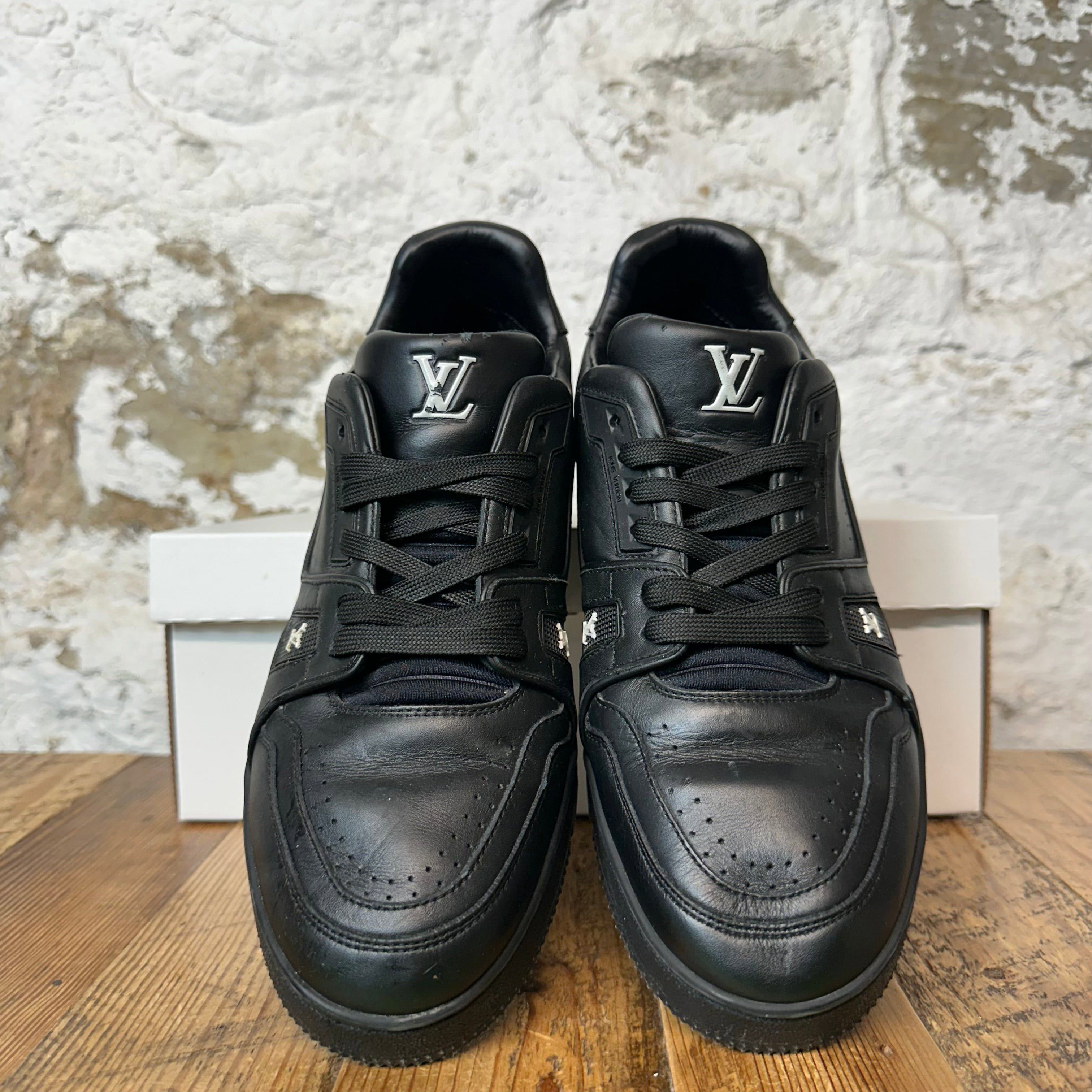 Louis Vuitton Louis Vuitton Triple Black Trainer Sneaker Sz 8.5 (7LV) Size US 8.5 / EU 41-42 - 3 Thumbnail