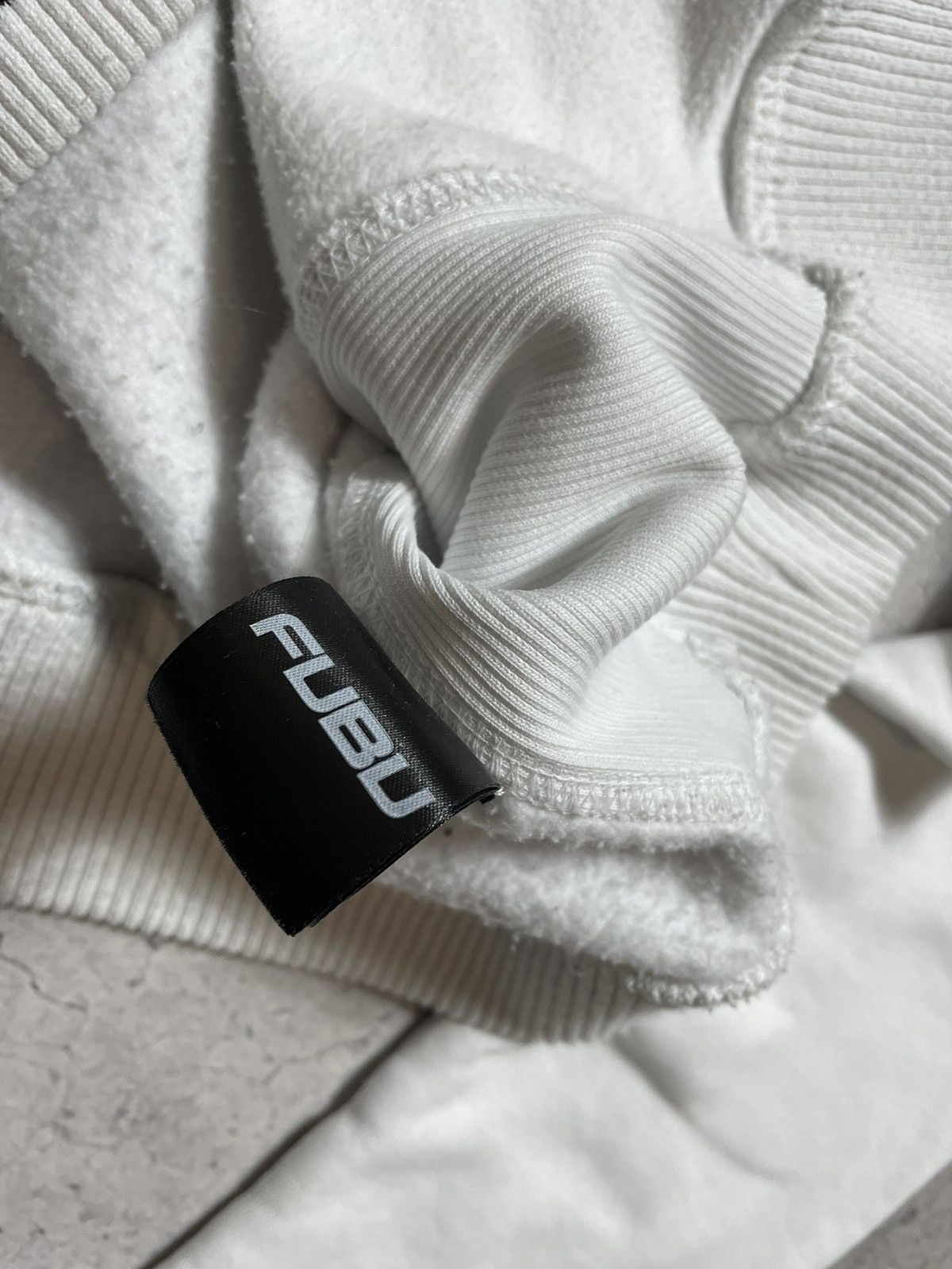 Fubu Vintage Baggy Fubu Hoodie 05 Big Logo White Y2K Size US L / EU 52-54 / 3 - 10 Thumbnail