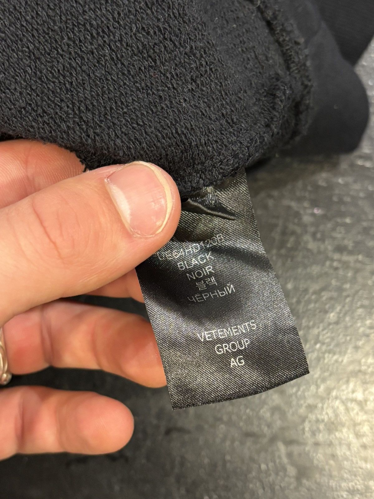 Vetements Vetements Pyramid Logo Hooded Sweatshirt Size US XS / EU 42 / 0 - 6 Thumbnail