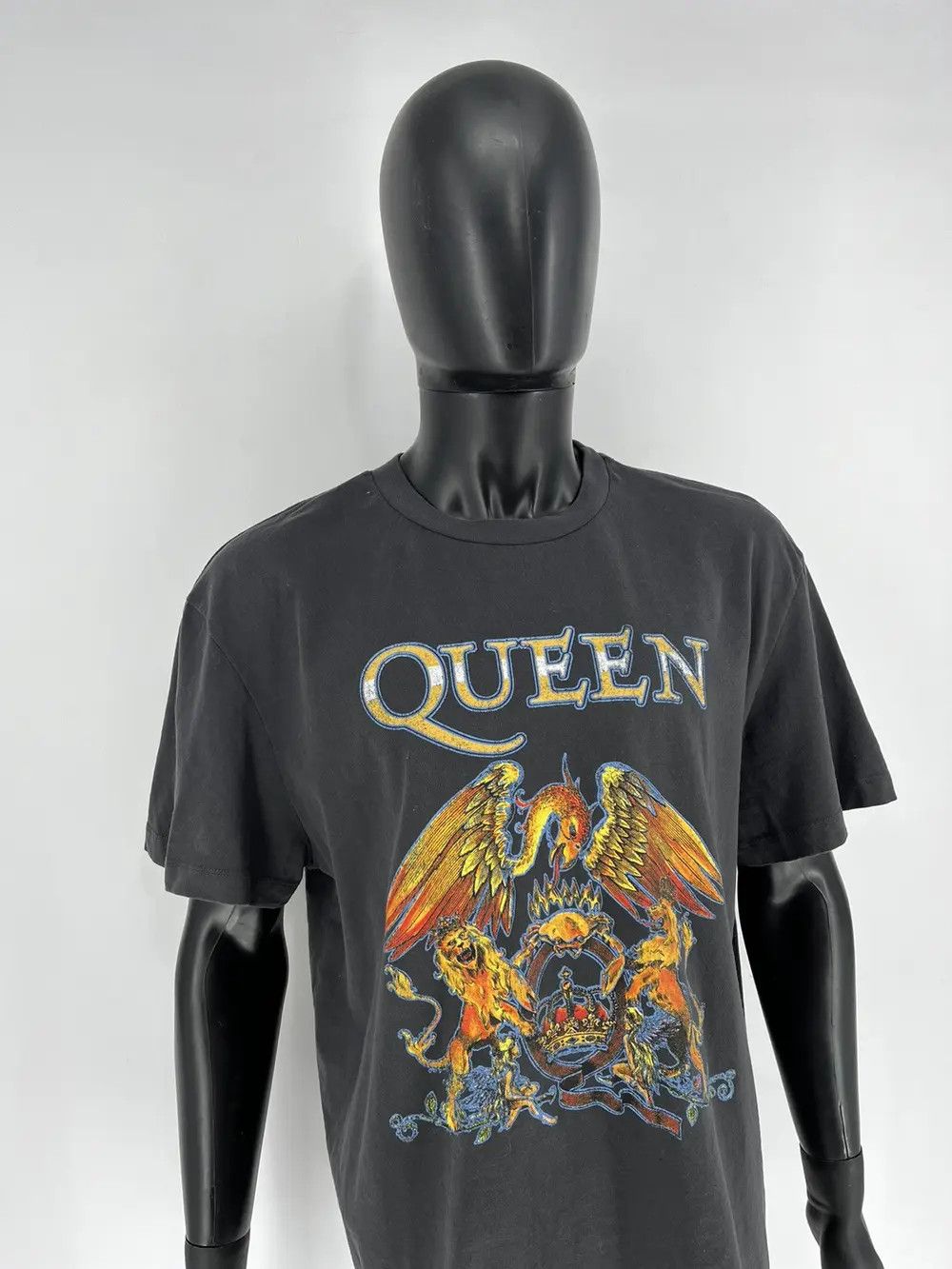 Band Tees Mens Vintage QUEEN T Shirt Rock Band Tee Size US XL / EU 56 / 4 - 5 Thumbnail