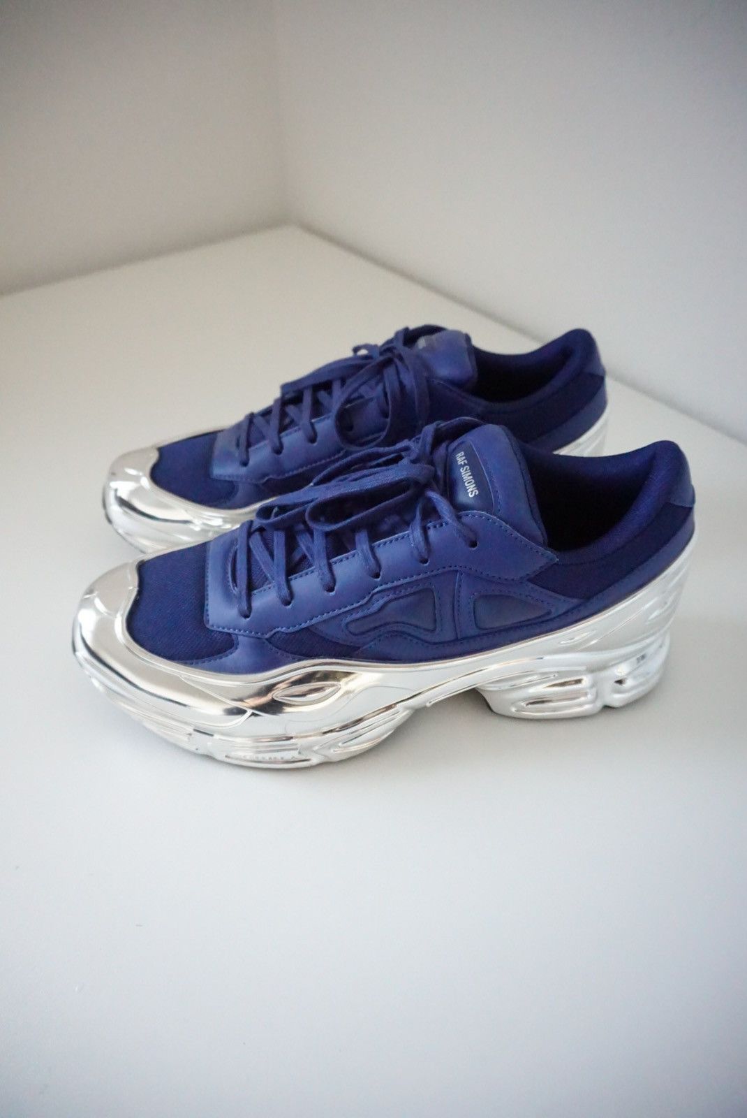 raf simons ozweego silver