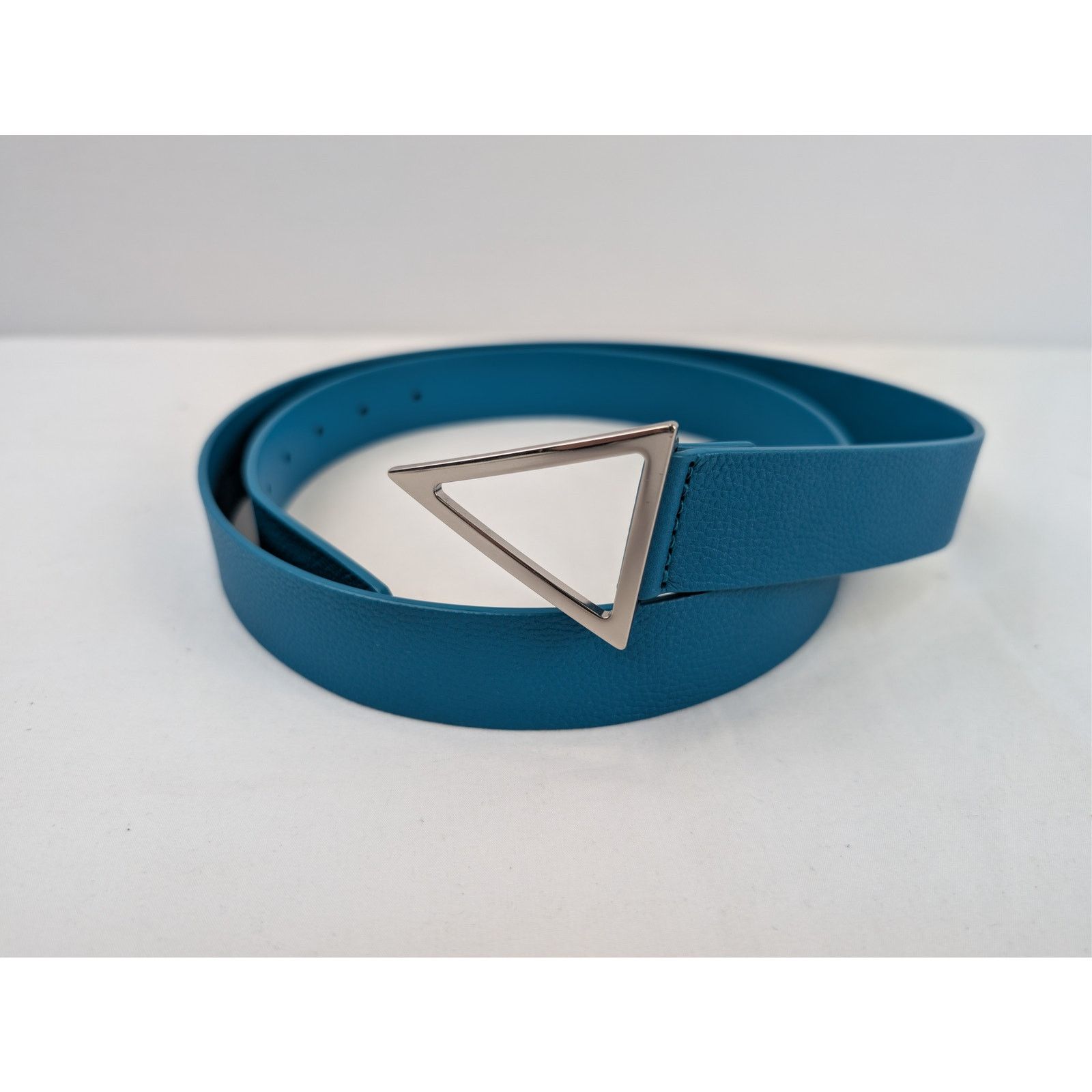 Bottega Veneta o1rshd1 Size: 110/ Cintura Grainy Light Calf Belt in Blaster Size 44 - 4 Thumbnail