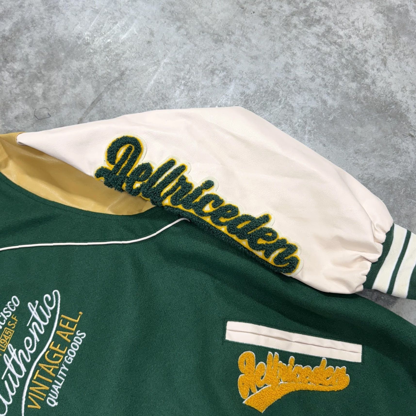 Vintage Aelfric Eden Jacket Mens Large Green White Varsity Snap Front Patch Embroidered Logo Pockets Collared Lined polyester Sports College Casual) Size US L / EU 52-54 / 3 - 4 Thumbnail