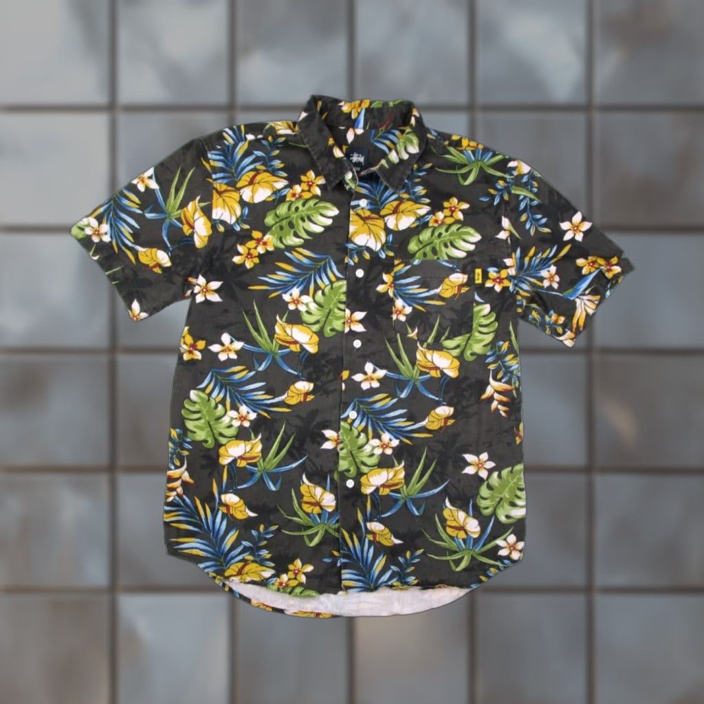 Vintage Stussy Mens Short Sleeve Button Up Shirt Medium Black Floral Hawaiian Streetwear Size US M / EU 48-50 / 2 - 1 Thumbnail