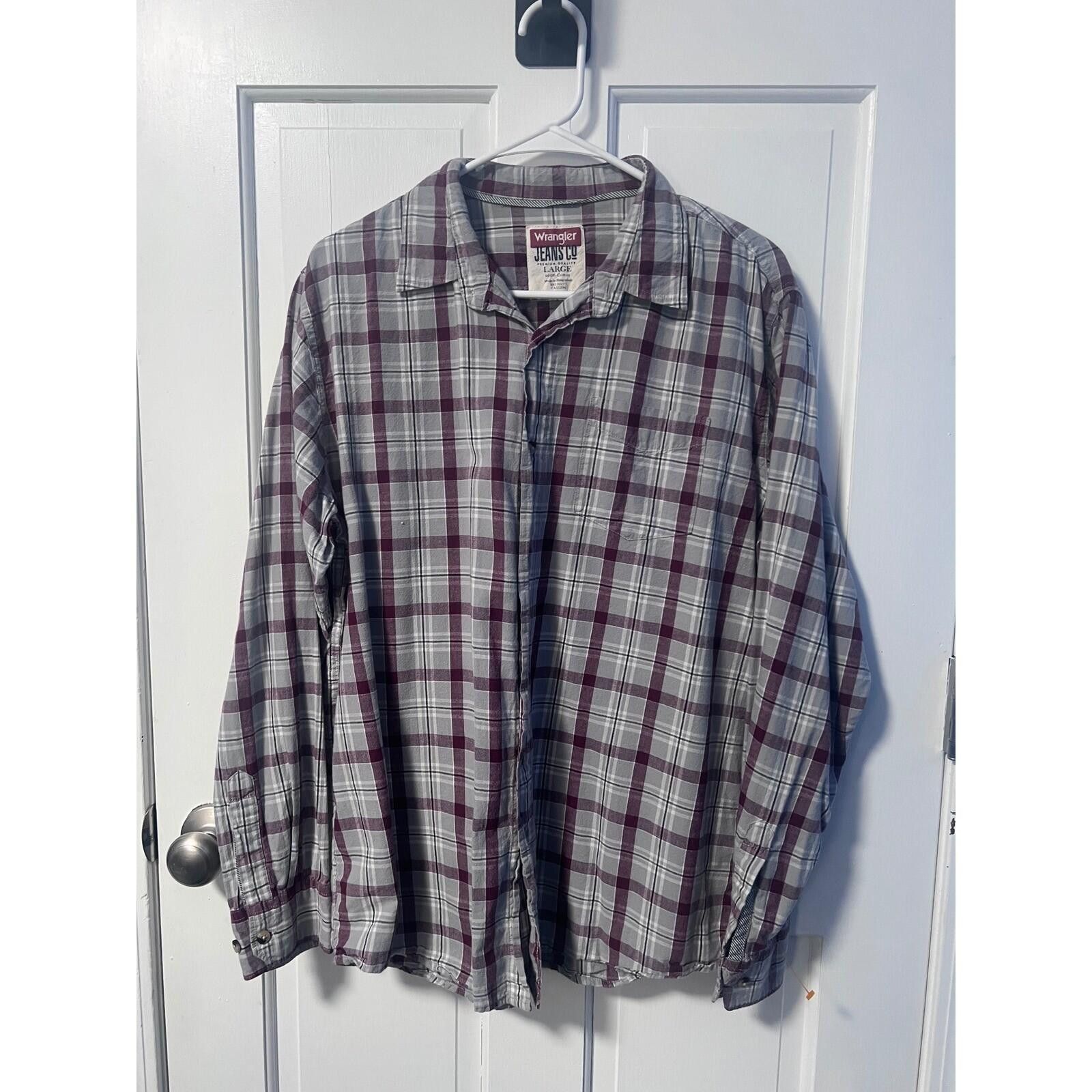 Wrangler Wrangler Button Down Shirt Mens Large Grey Burgundy Plaid Size US L / EU 52-54 / 3 - 2 Thumbnail