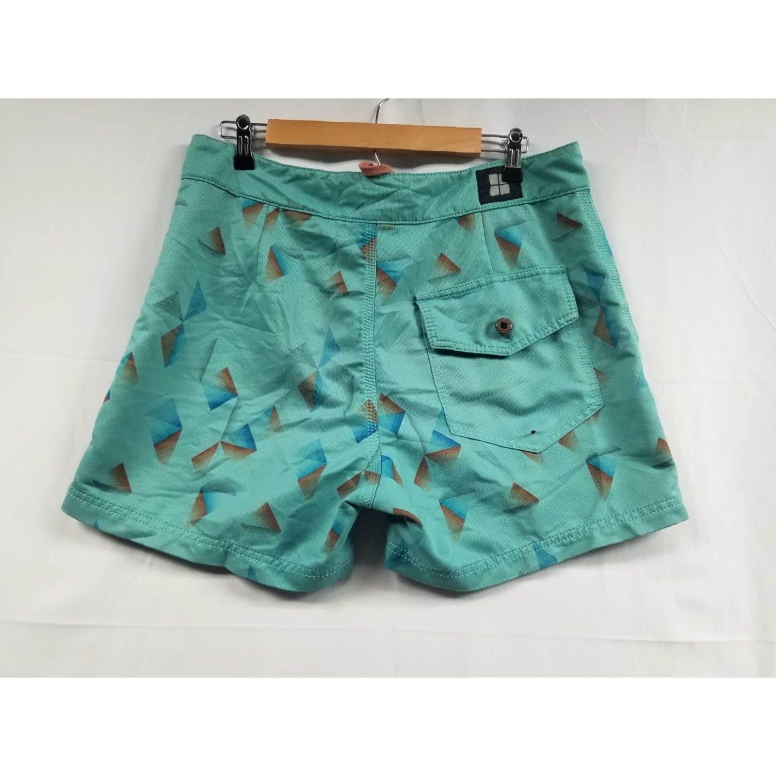 Insight Insight Mens Board Shorts 33 Green Multicolor Back Pocket Drawstring Swim Bottom See All Pics Mens Size US 33 - 2 Thumbnail