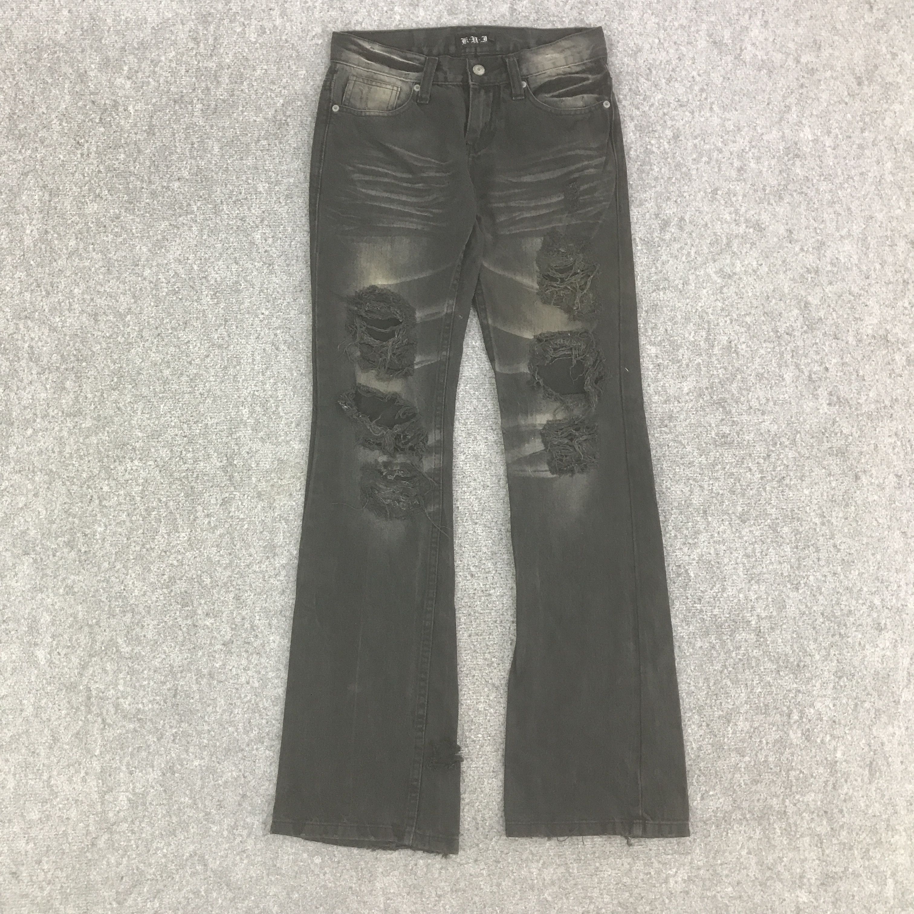 Japanese Brand JAPANESE BRAND BLACK PUNK DISTRESSED DENIM PANTS K129B5 Size US 28 / EU 44 - 1 Thumbnail