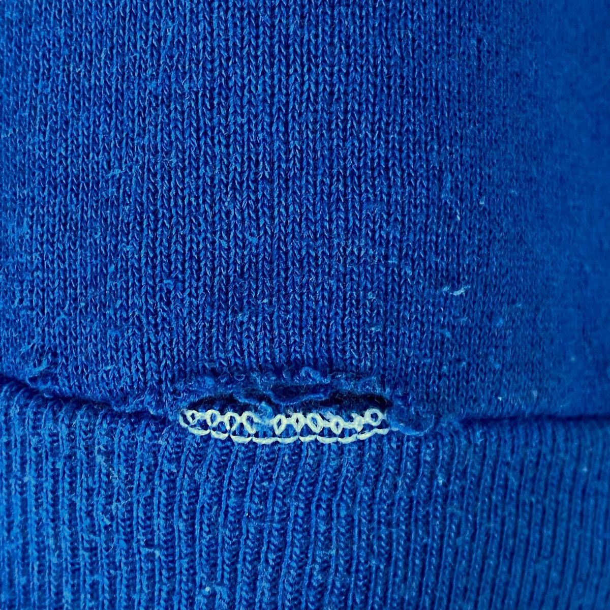Russell Athletic × Vintage Vintage Russell Graphic Crewneck Sweatshirt Blue Pullover Size US M / EU 48-50 / 2 - 5 Thumbnail