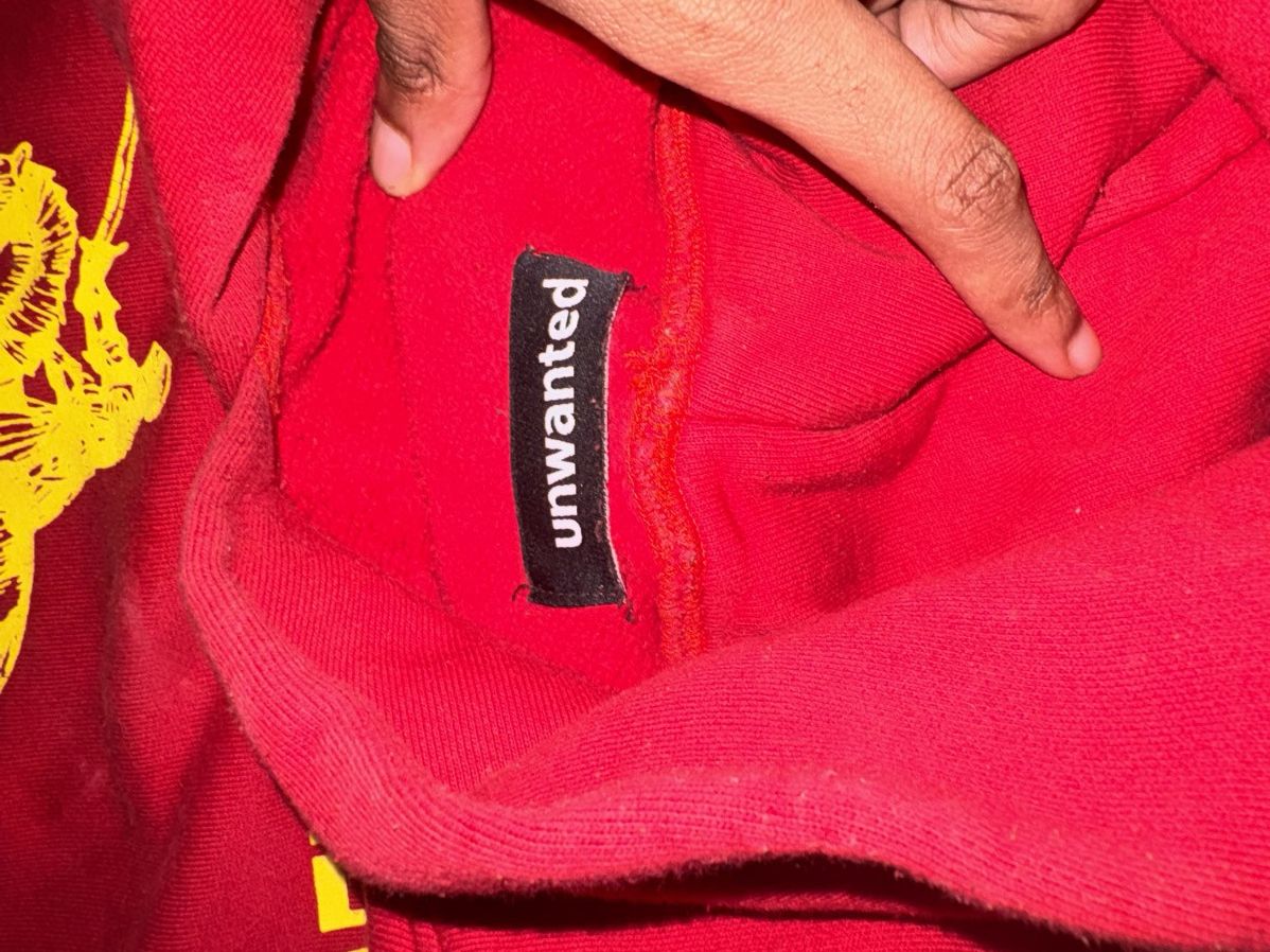 Unwanted Strawberry mansion hood Size US S / EU 44-46 / 1 - 3 Thumbnail