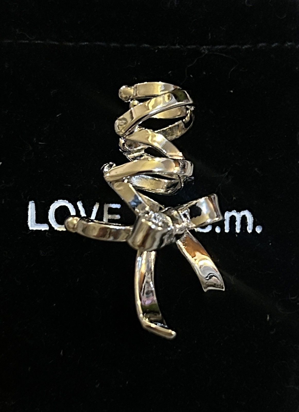Other LOVE BY E.M. Ribbon Single Ear Cuff Silver Size ONE SIZE - 4 Thumbnail