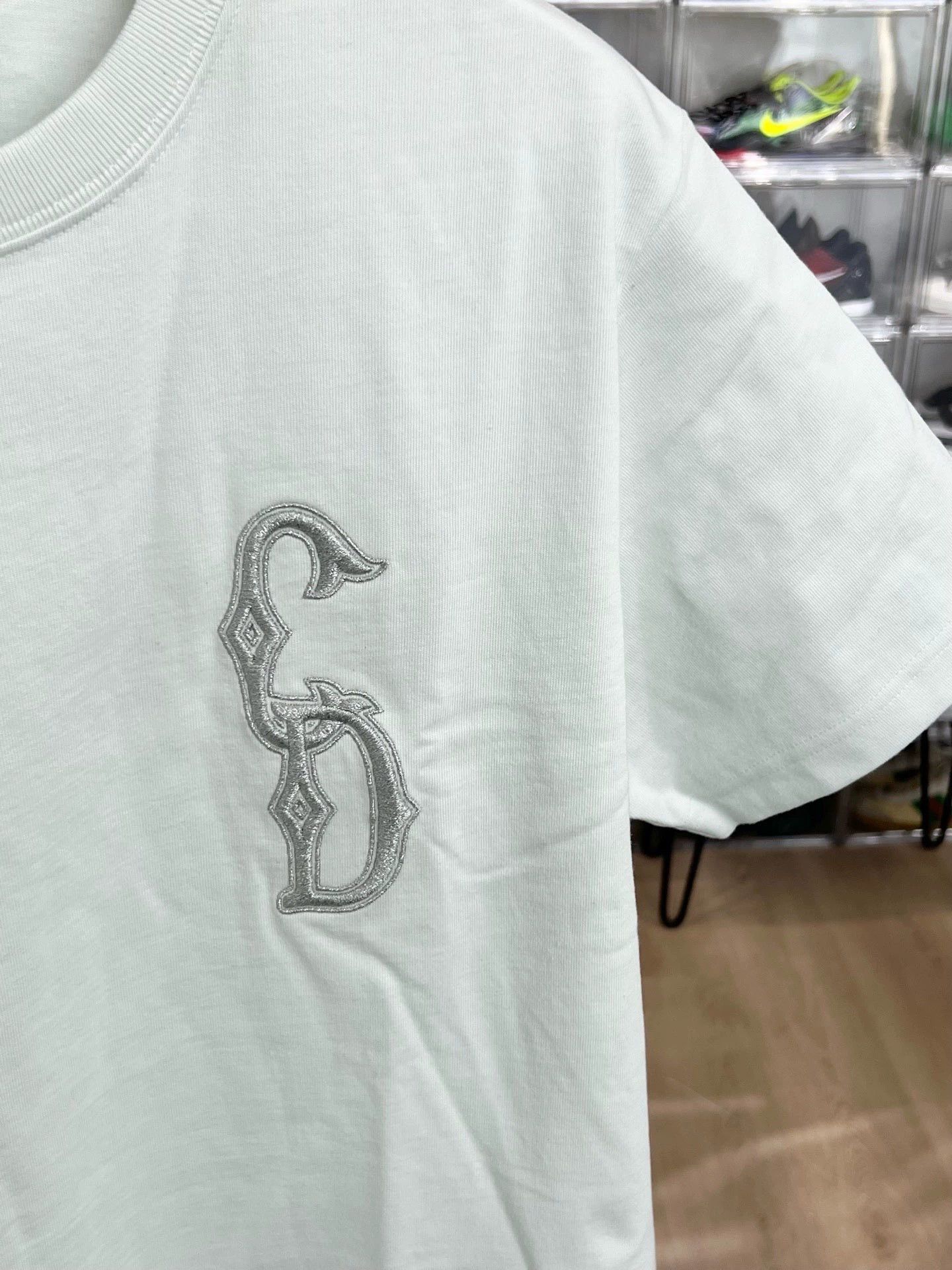 Dior dior logo embroidered mint green t-shirt Size US M / EU 48-50 / 2 - 3 Thumbnail