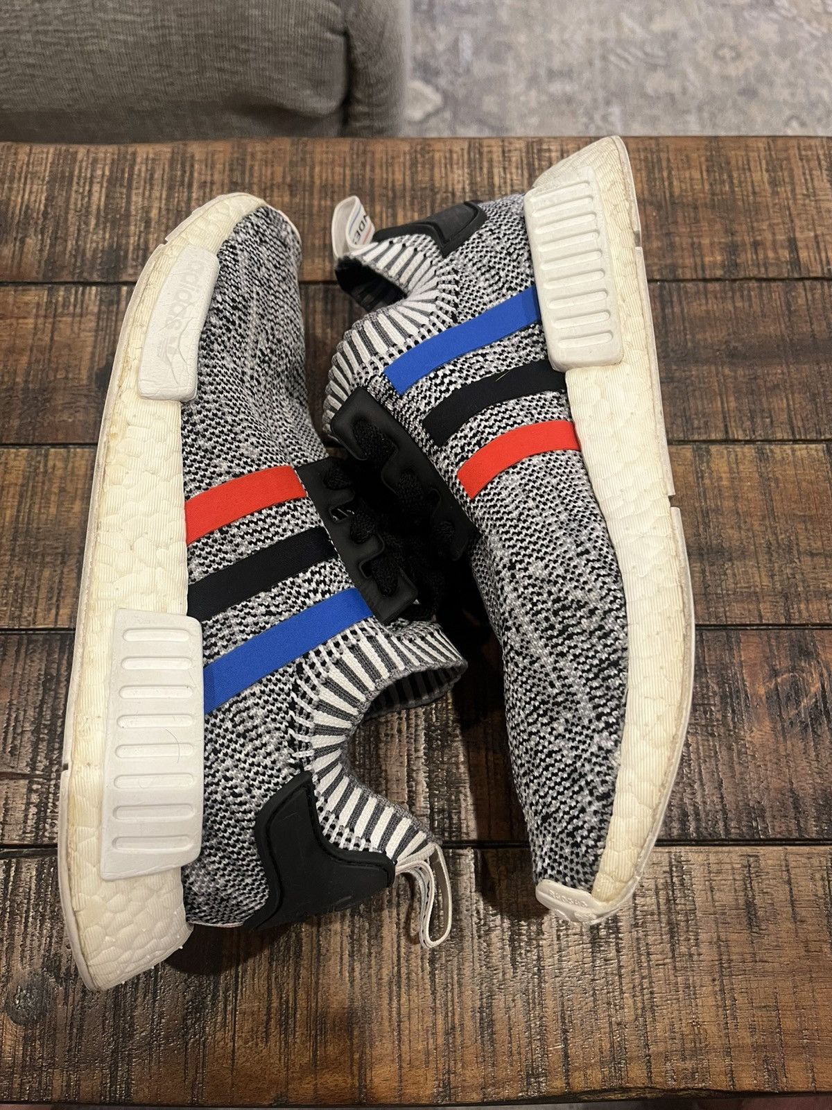 Adidas Adidas NMD R1 “Tri Color” size 7 Size US 7 / EU 40 - 5 Thumbnail