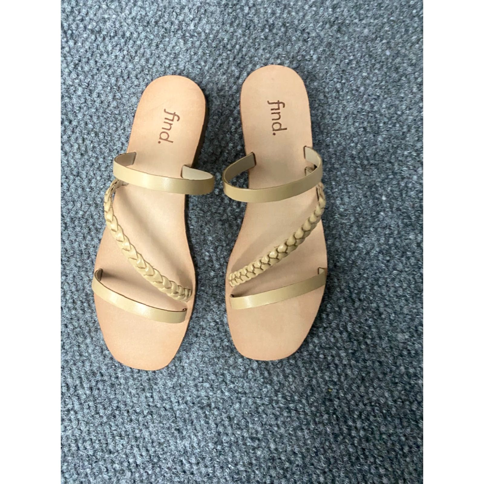 Vintage Find Womens Sandals Open Toe Slide Brown 6.5 Crocheted Breathable Fabric Upper Rubber Outsole Animal Print Pattern Velcro? Wait no. Size US 7 / IT 37 - 4 Thumbnail