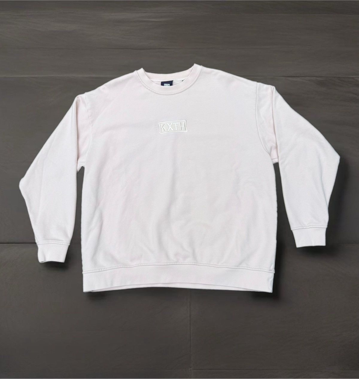 Kith Kith KXTH rare cyber Monday off white box logo crewneck Grailed