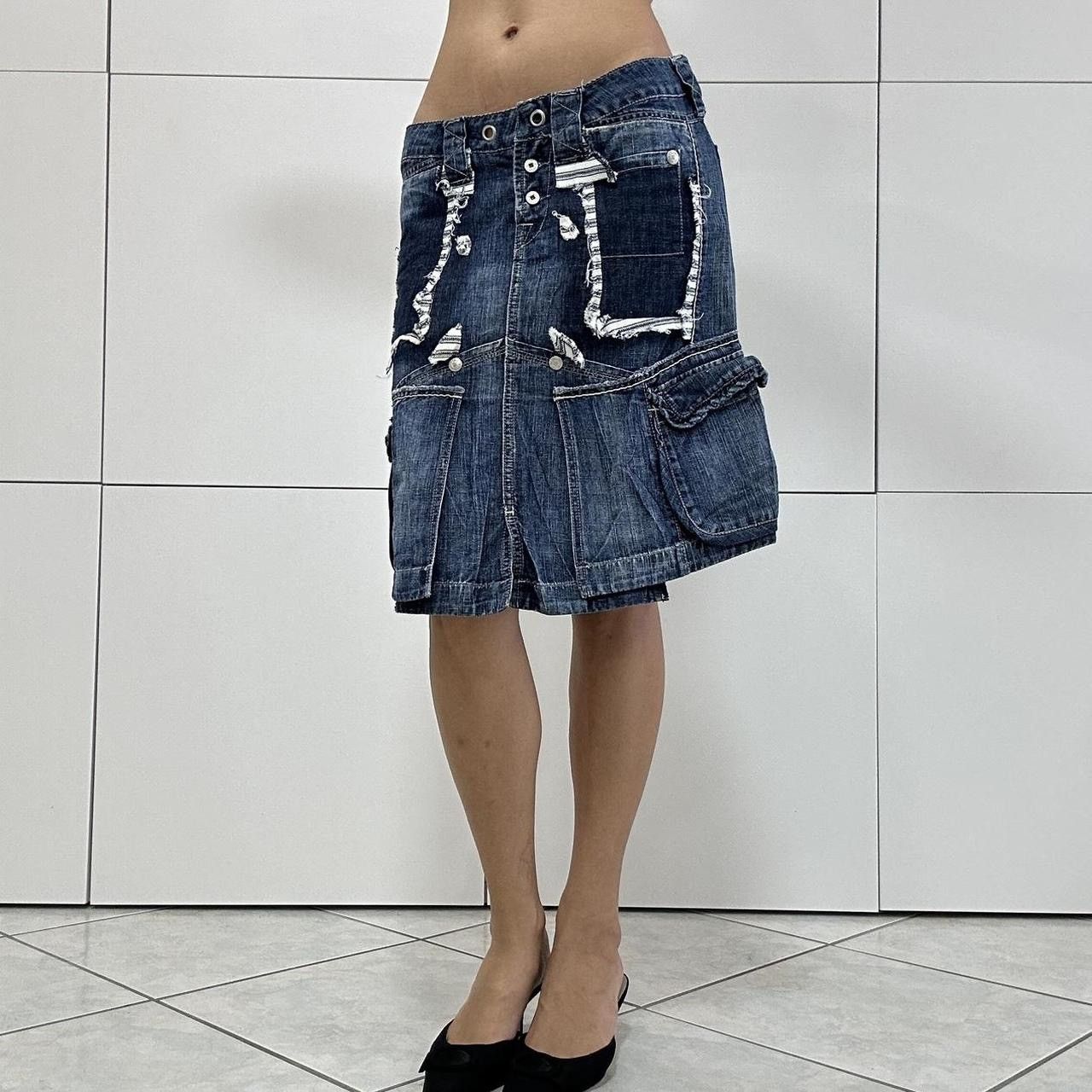 Marithe + Francois Girbaud VNTG M+Fg Y2K Distressed Ripped Pocket Grunge Cargo Skirt Size 27" / US 4 / IT 40 - 1 Thumbnail
