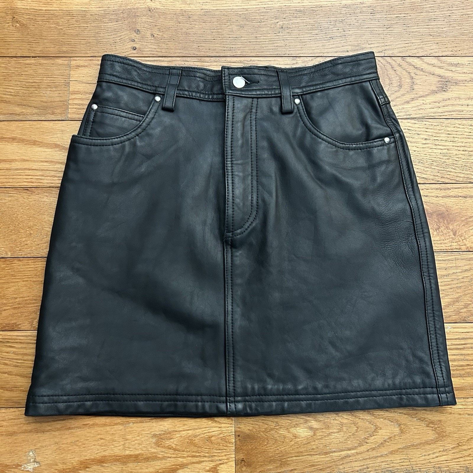 Gap Vintage Gap Y2K 100% Leather Black Mini Skirt 4 16” Length Size 27" / US 4 / IT 40 - 1 Thumbnail