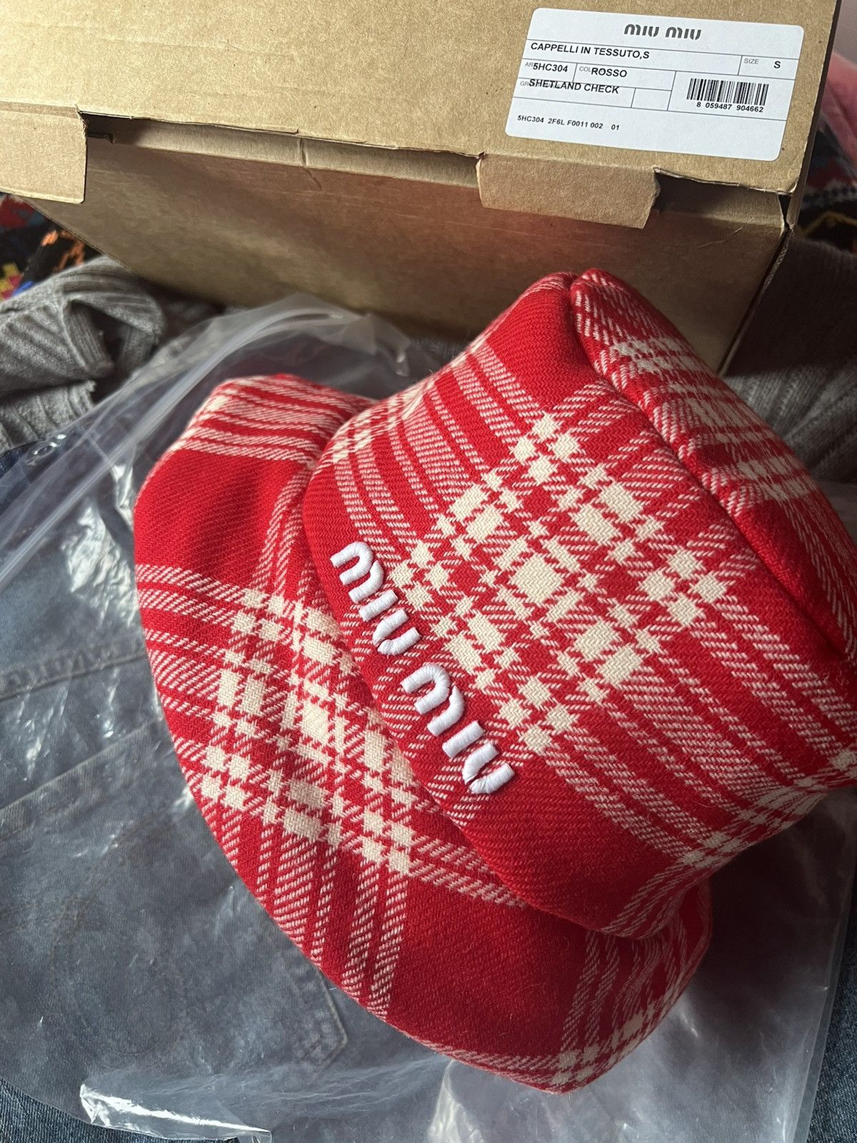 Miu Miu 🔥 Miu Miu Red Check padded bucket hat Size ONE SIZE - 5 Thumbnail
