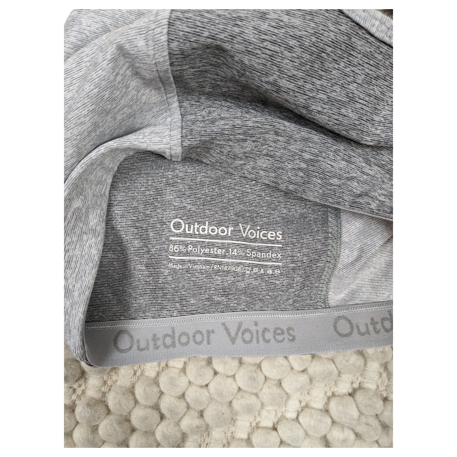 Outdoor Voices Outdoor Voices Athena Crop Top Dove/Ash Gray Sz Small Size S / US 4 / IT 40 - 7 Thumbnail