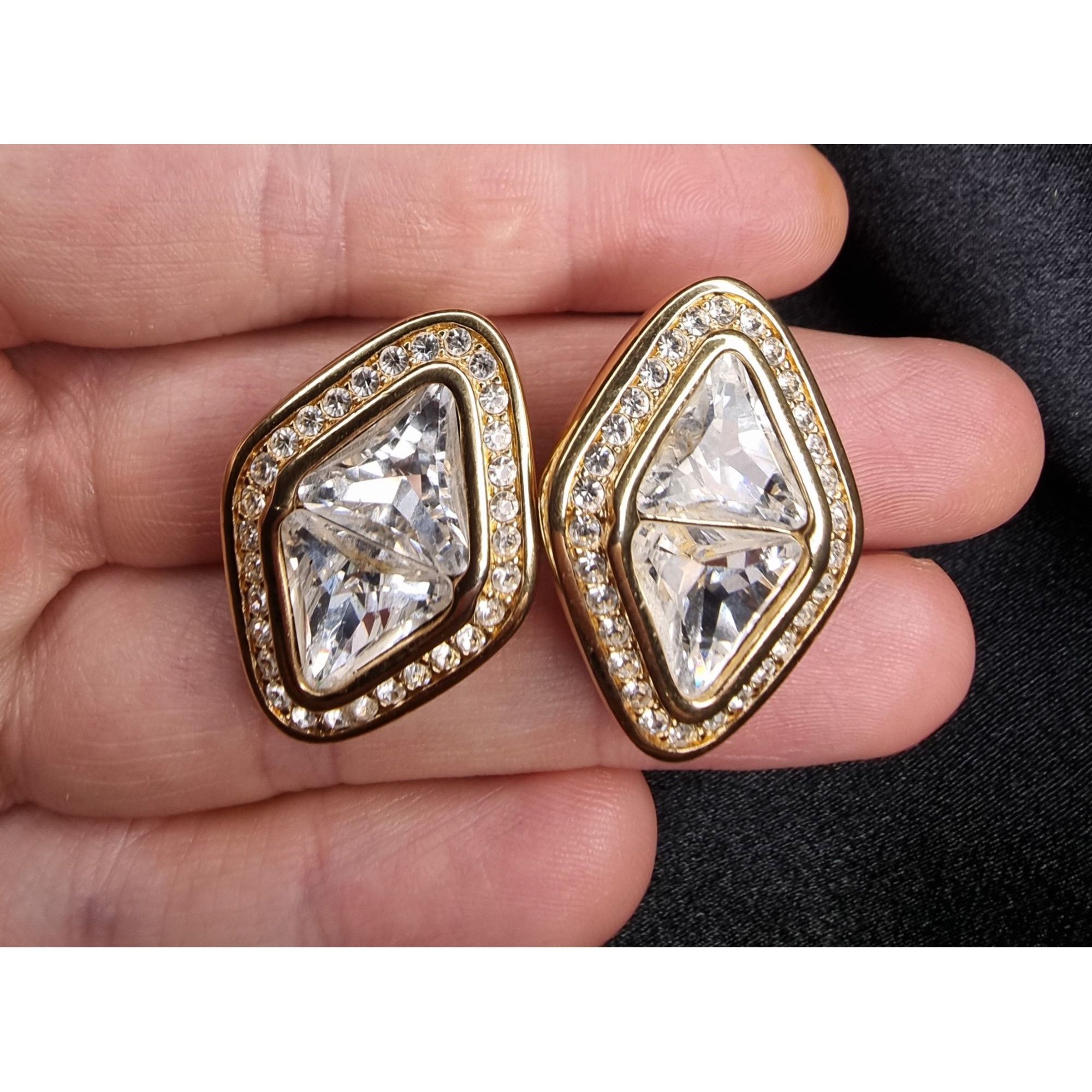 Swarovski Vintage Swarovski 1980s - 1990s Clip-On Earrings With Clear Size ONE SIZE - 7 Thumbnail
