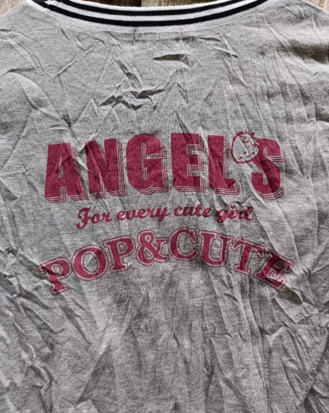 Angel Blue Rare angel blue strawberry tops Size L / US 10 / IT 46 - 9 Thumbnail