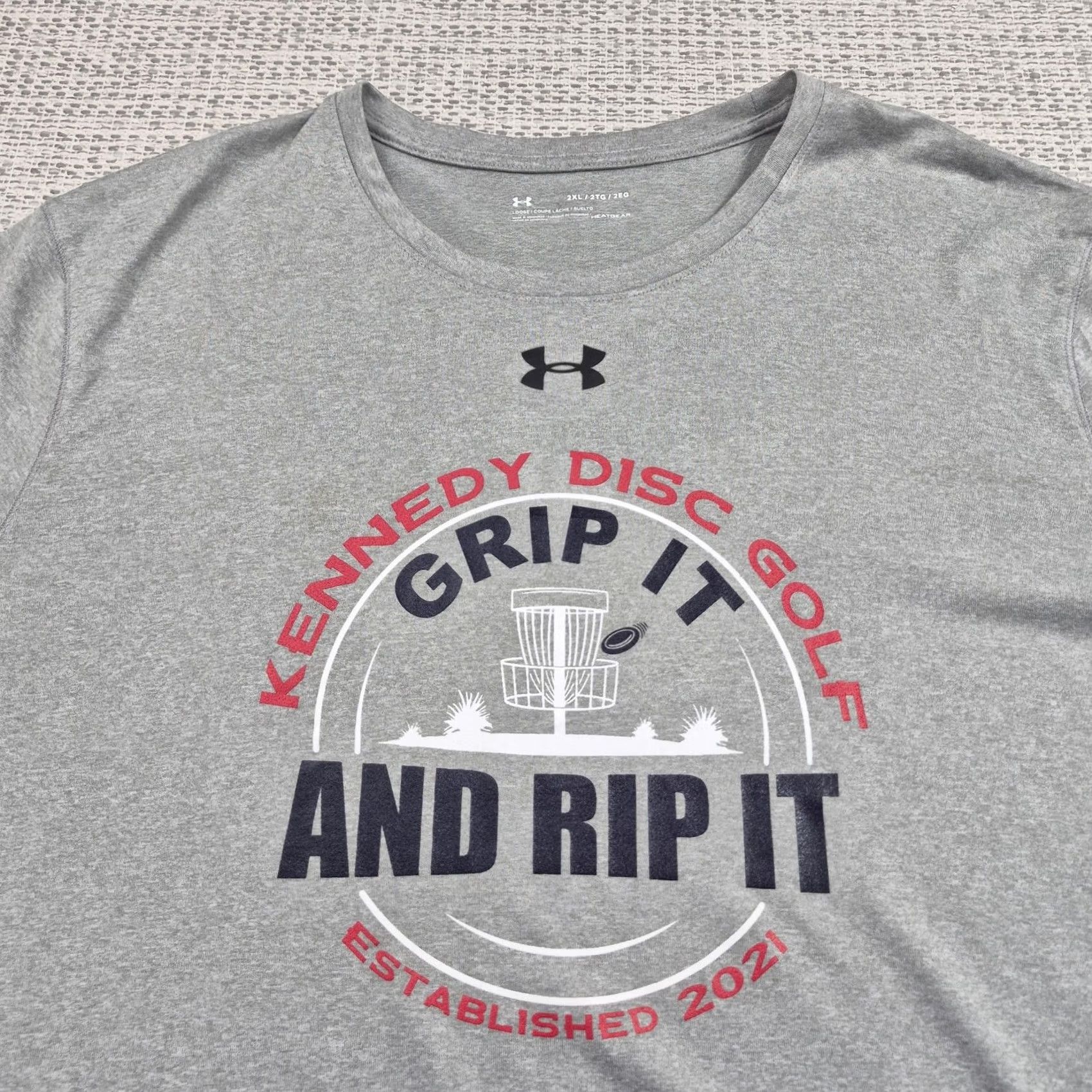 Under Armour Under Armour HeatGear Shirt Mens 2XL Gray Graphic Tee Disc Golf Flag Grip It And Rip It ESTABLISHED 2021 Sports Tee Shirt Mens 2XL Gray Size US XXL / EU 58 / 5 - 4 Thumbnail