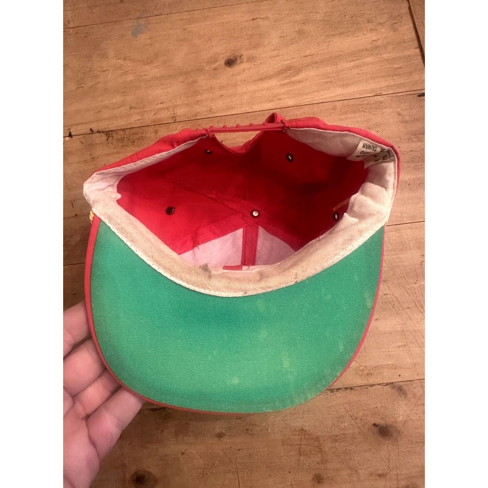 Vintage VINTAGE Unbranded Red SnapBack Hat, One Size, Men, Trucker Hat, First Mate Jon Boating Yacht Captain Fishing Boat, Fish, Red Size ONE SIZE - 5 Thumbnail