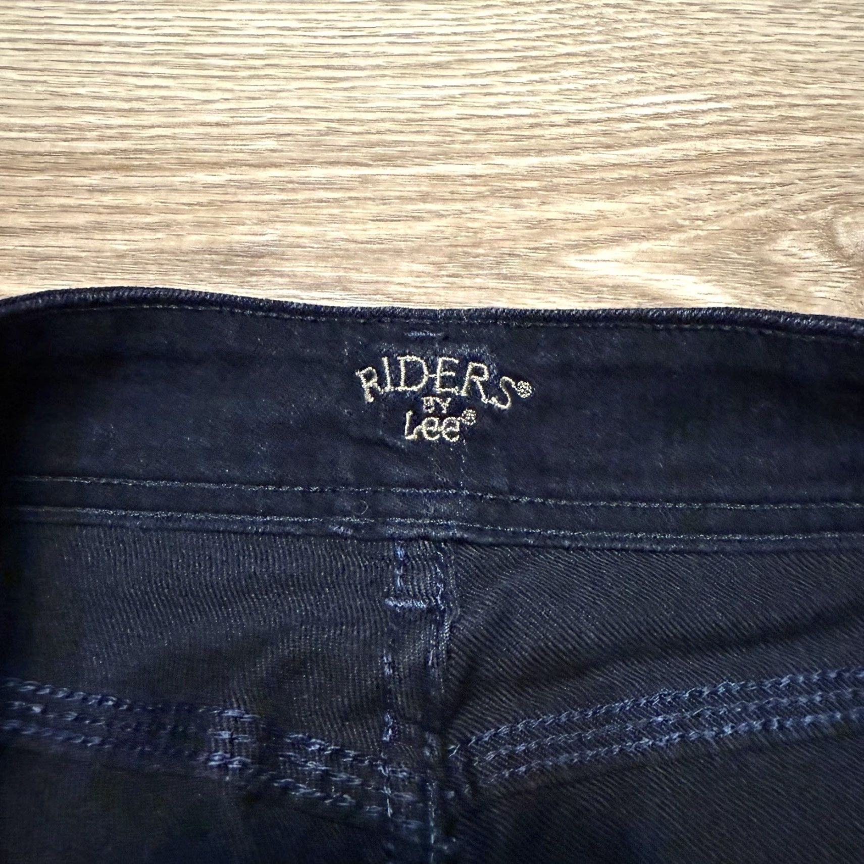 Lee Riders By Lee 130N480 Mid-rise Bootcut Black Jeans Womens 14L 33.5in Inseam Size 36" / US 14 / IT 50 - 2 Thumbnail