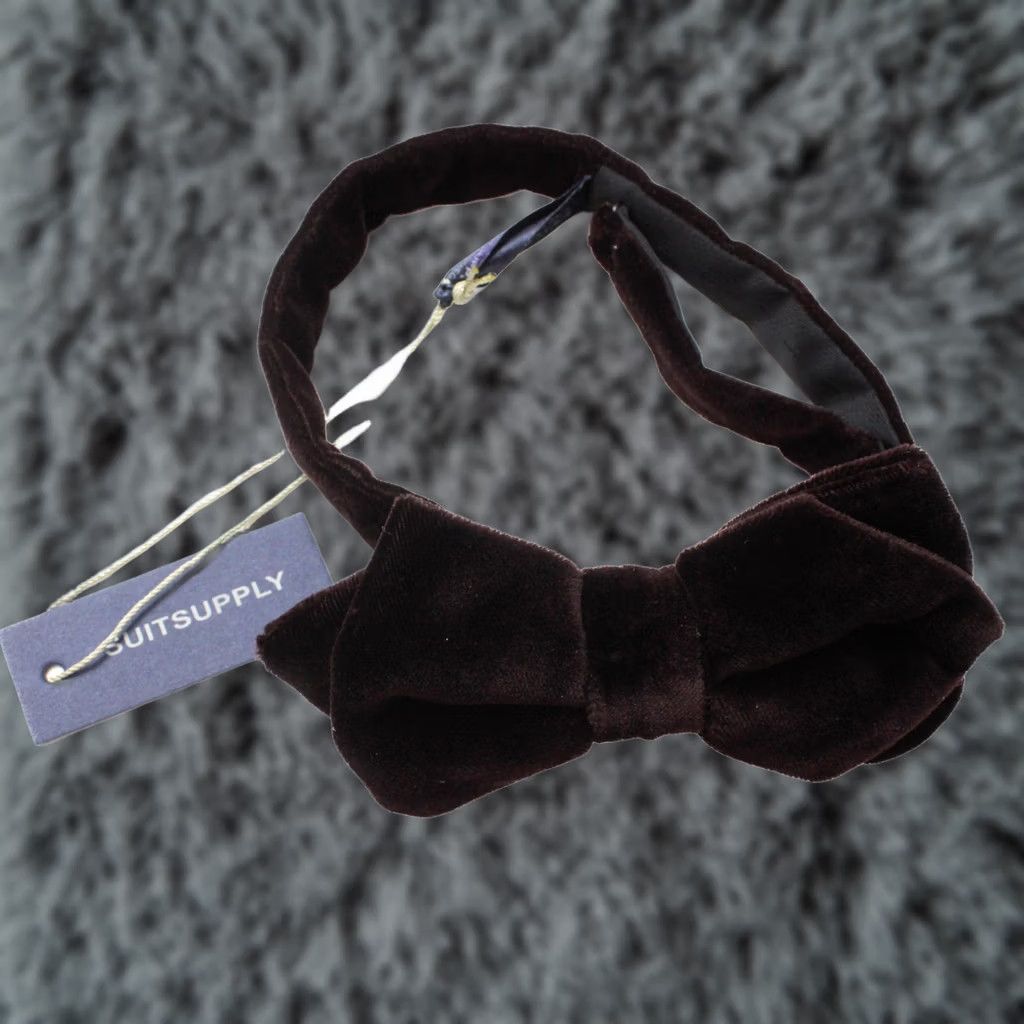 Suitsupply Suitsupply Velvet Brown Bow Tie Men's ONE SIZE Adjustable Tied Classic Size ONE SIZE - 1 Thumbnail