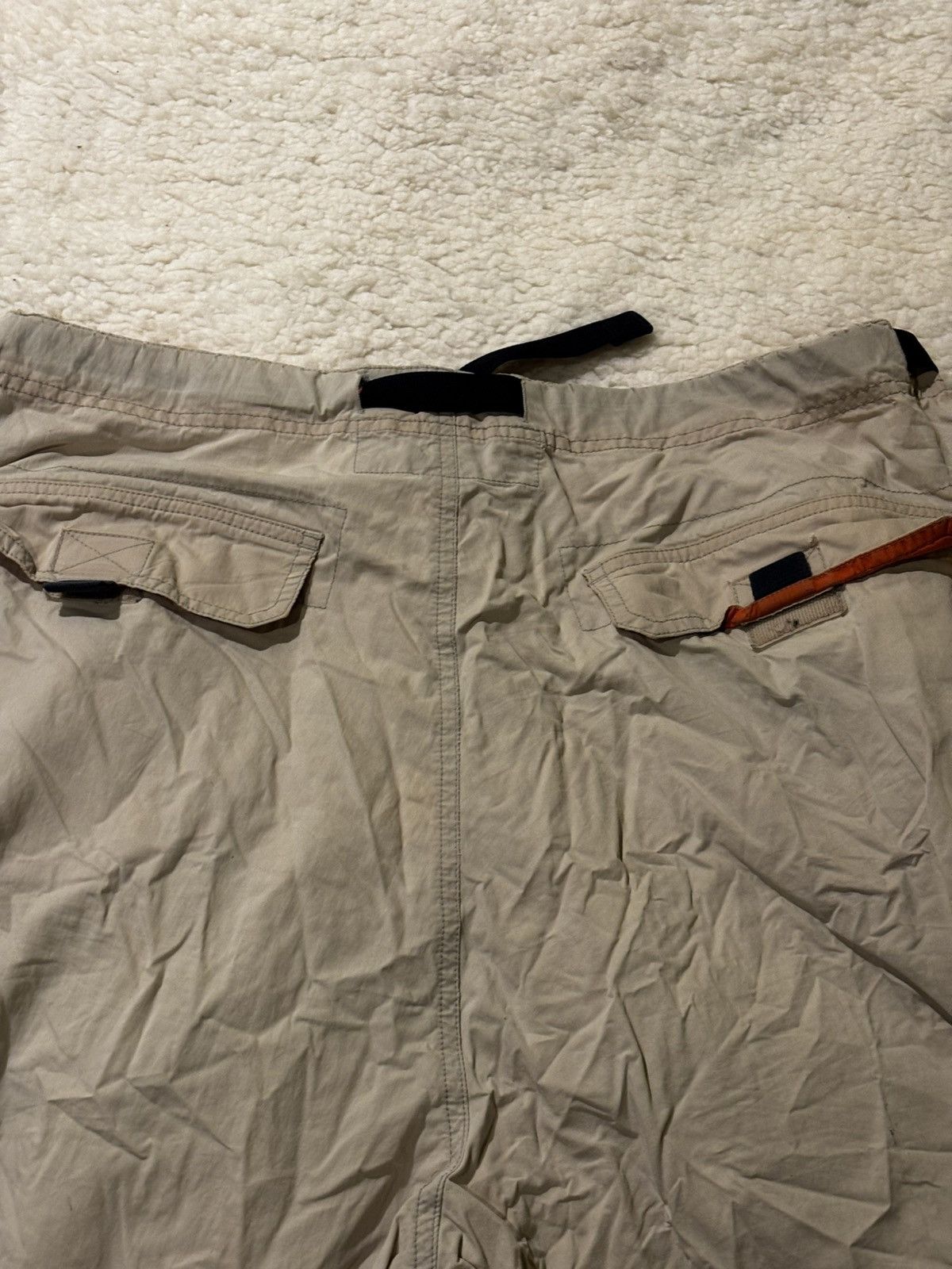 Abercrombie & Fitch Men’s vintage cargo shorts2226 Size US 33 - 8 Thumbnail