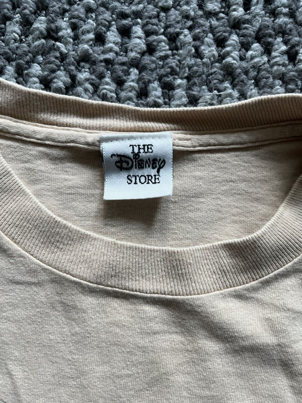 Disney × Vintage Vintage 90s Hunchback of Notre Dame Disney Movie Tee Size US L / EU 52-54 / 3 - 5 Thumbnail