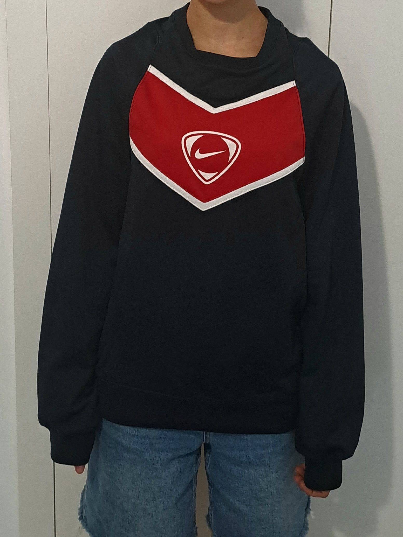 Nike Vintage Nike Sweatshirt Size US M / EU 48-50 / 2 - 1 Thumbnail