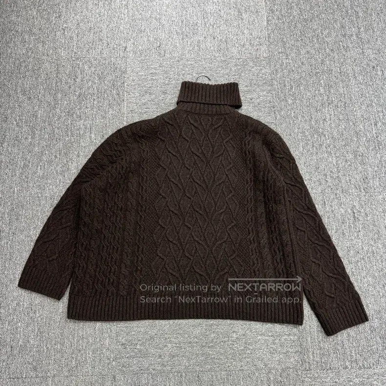 Loro Piana Loro Piana Cashmere Cable Knit Sweater Size M / US 6-8 / IT 42-44 - 5 Thumbnail