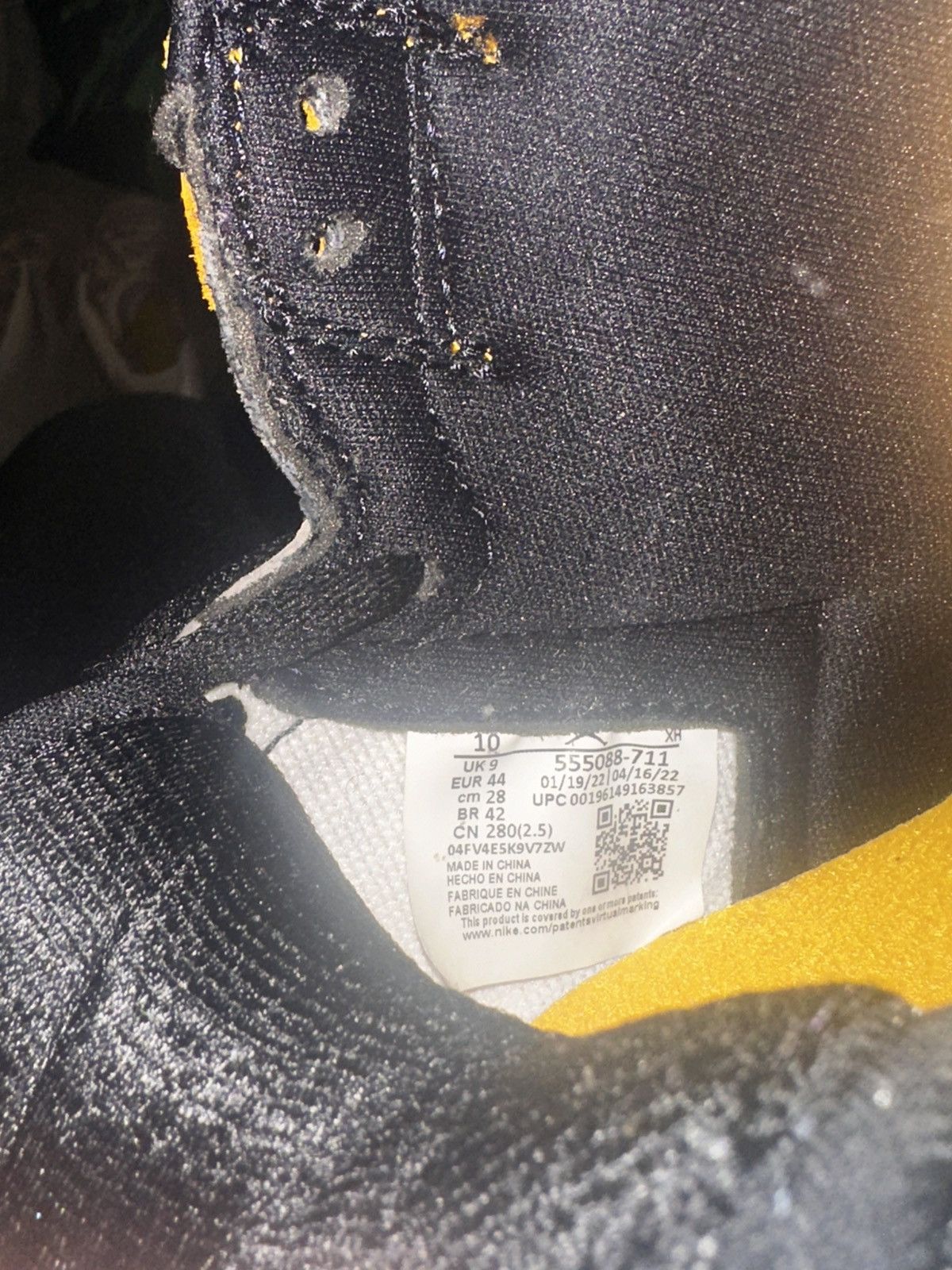 Jordan Brand Jordan 1 Retro OG Taxi Size US 10 / EU 43 - 9 Thumbnail