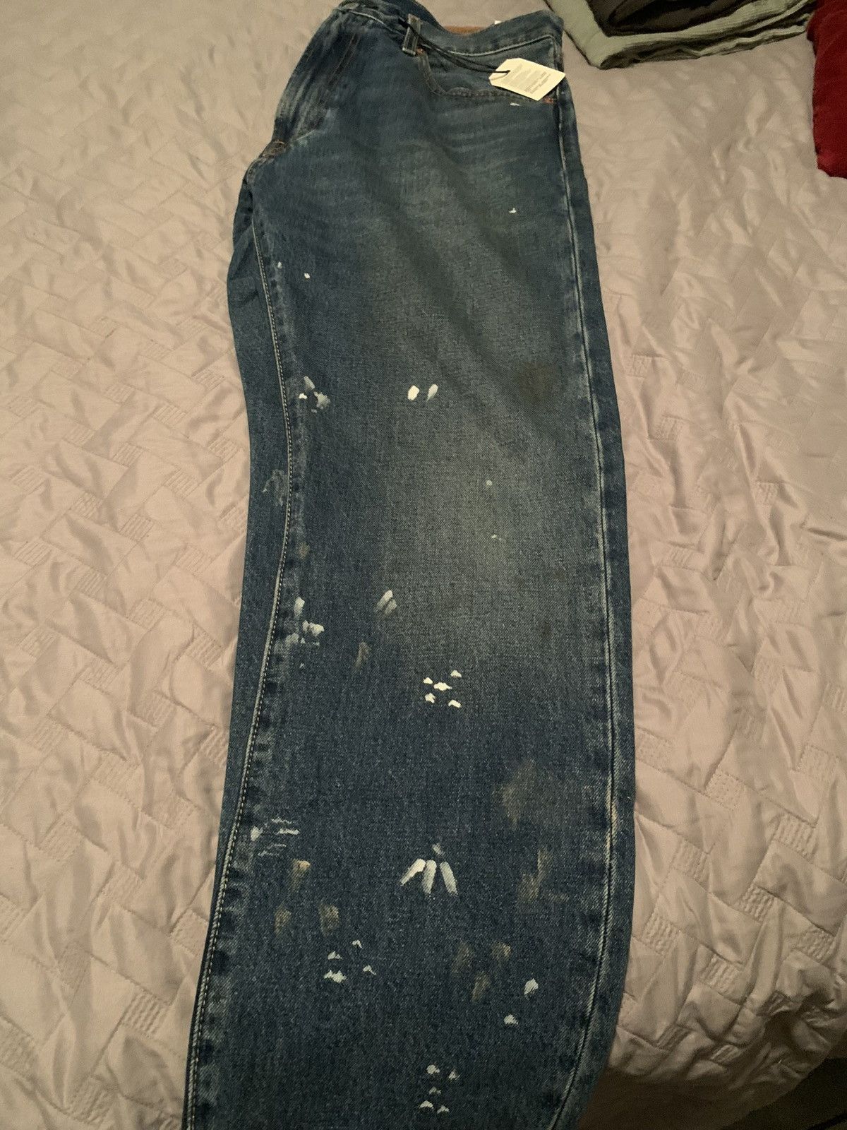 Levi's Levi’s premium paint splattered Size US 34 / EU 50 - 3 Thumbnail