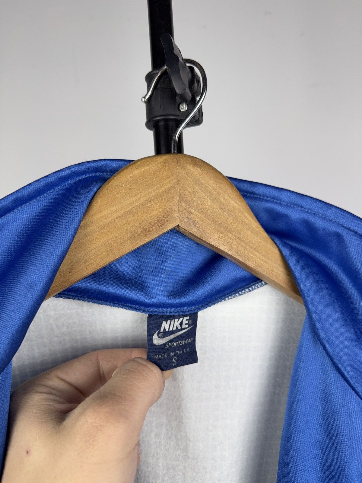 Nike Vintage Retro 80s Nike Sportswear Track Jacket UK Made S Size US S / EU 44-46 / 1 - 19 Thumbnail